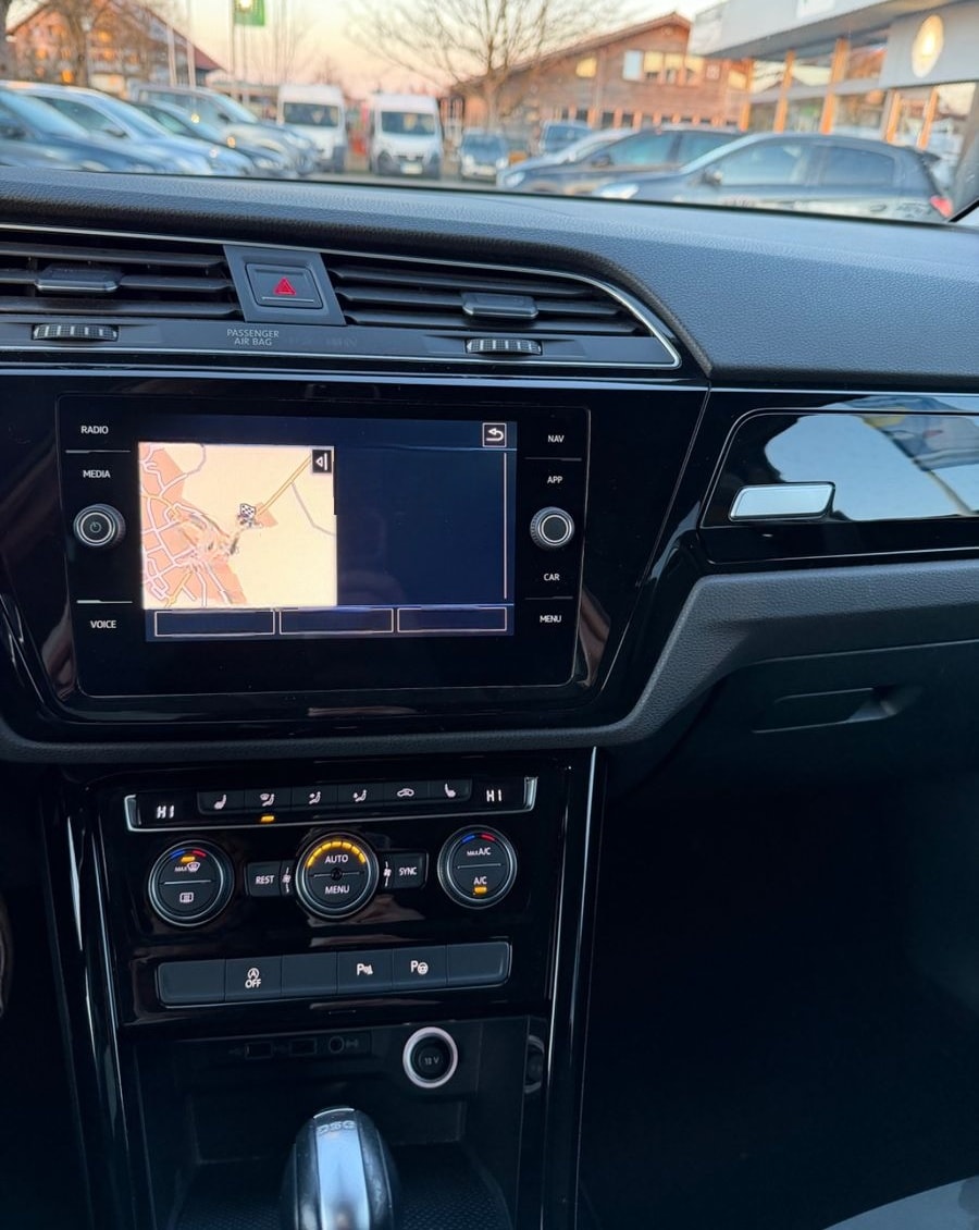 Volkswagen Touran Highline BMT/Start-Stopp foto 9