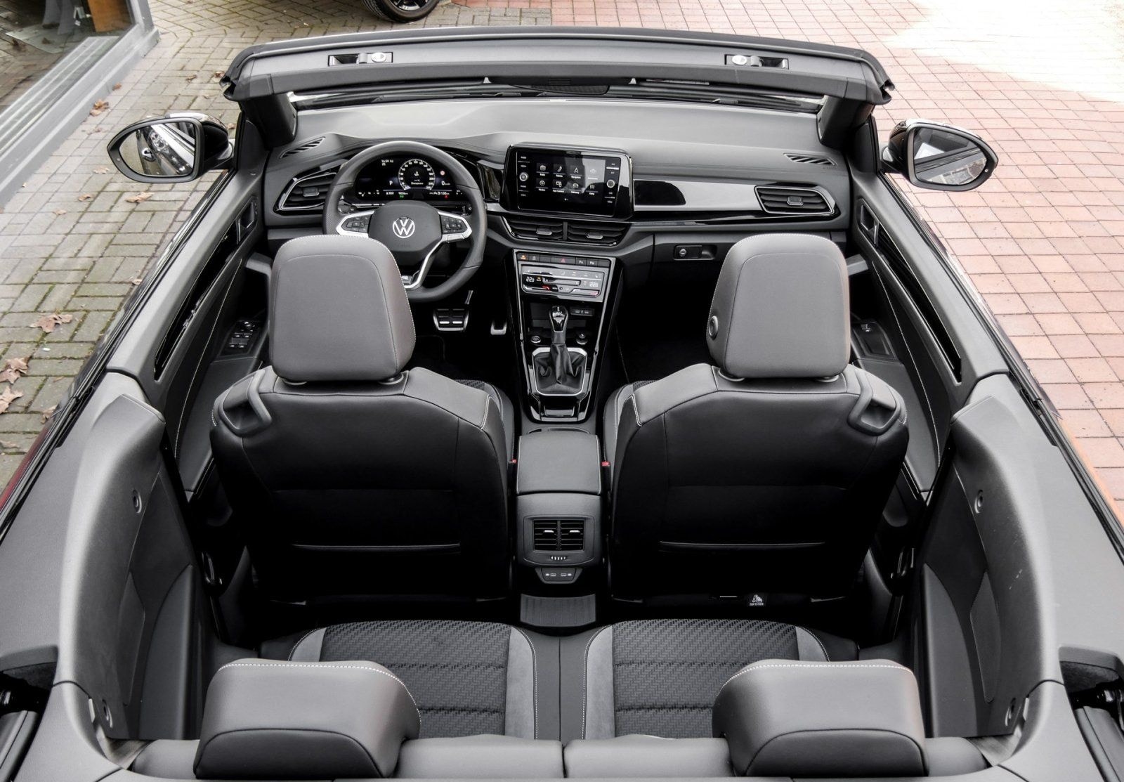 Volkswagen T-Roc Cabriolet R-Line 1.5 TSI DSG IQ.Light Navi foto 12