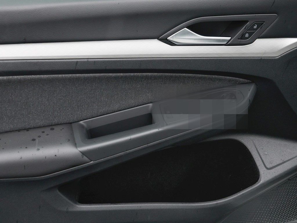 Volkswagen Golf Variant 2.0 TDI DSG Life Business Pre., ZGV foto 15