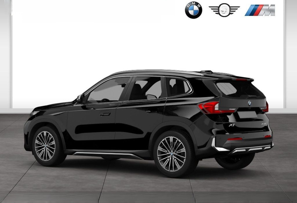 BMW X1 sDrive18i SAV DAB LED Komfortzg. Shz foto 4