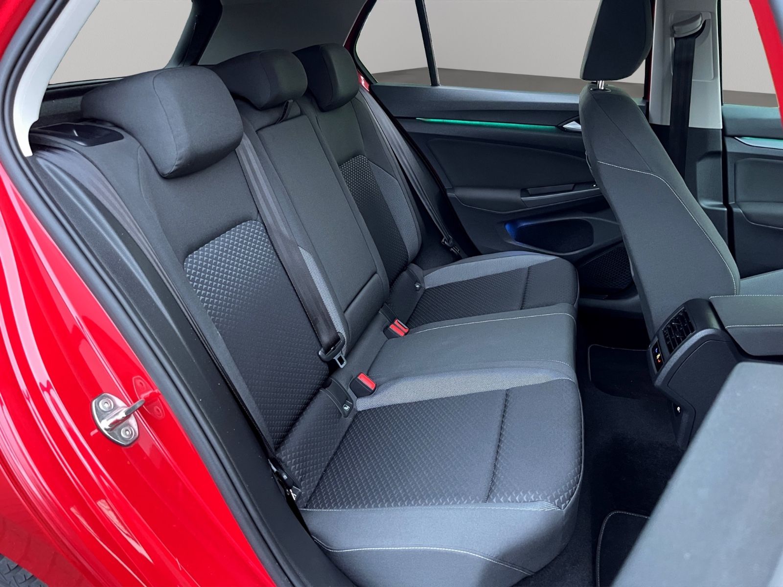 Volkswagen Golf 1,5 ACTIVE IQ-DRIVE ACC 4-SEASON GARANTIE foto 22