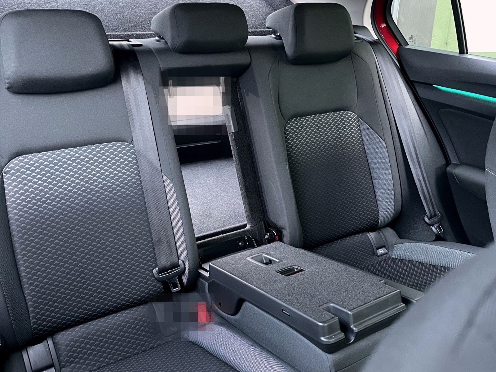 Volkswagen Golf 1,5 ACTIVE IQ-DRIVE ACC 4-SEASON GARANTIE foto 24