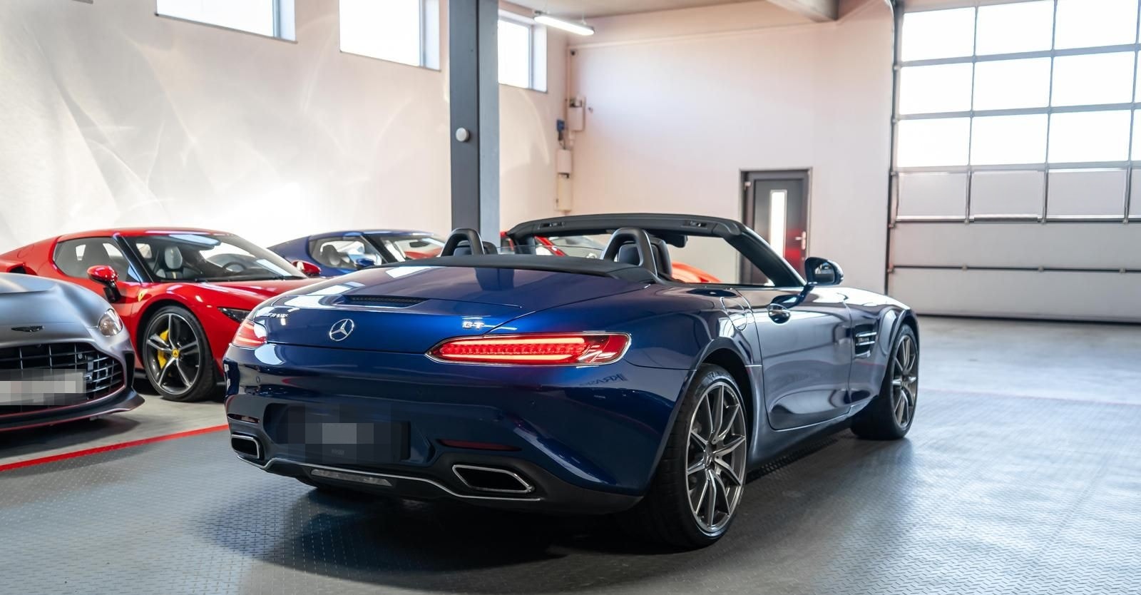 Mercedes-Benz AMG GT 4.0 V8 Airscarf Sportabgas BURMESTER foto 9