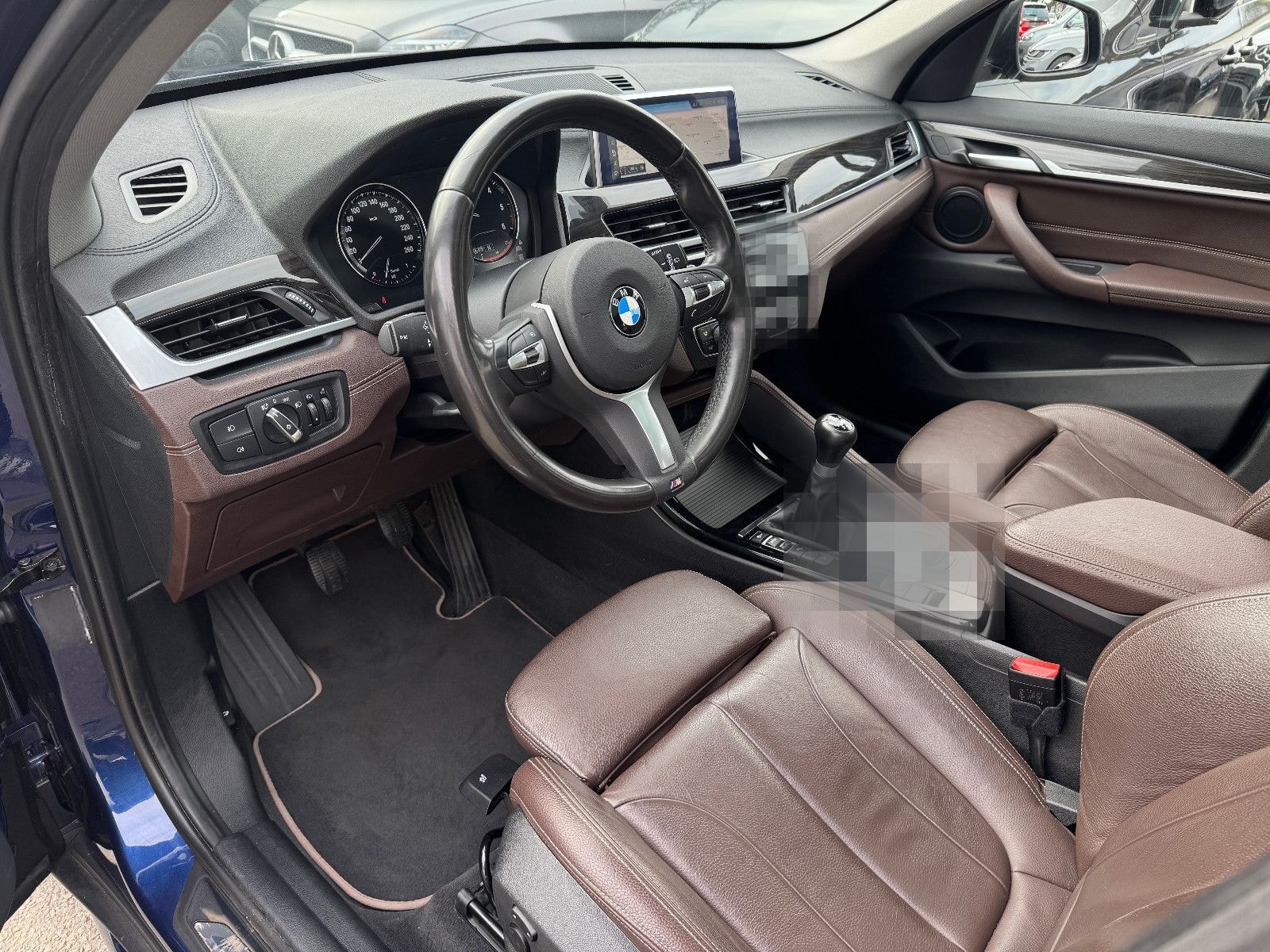 BMW X1 xDrive18d Sport Line Navi LED Leder AHK HiFi foto 10