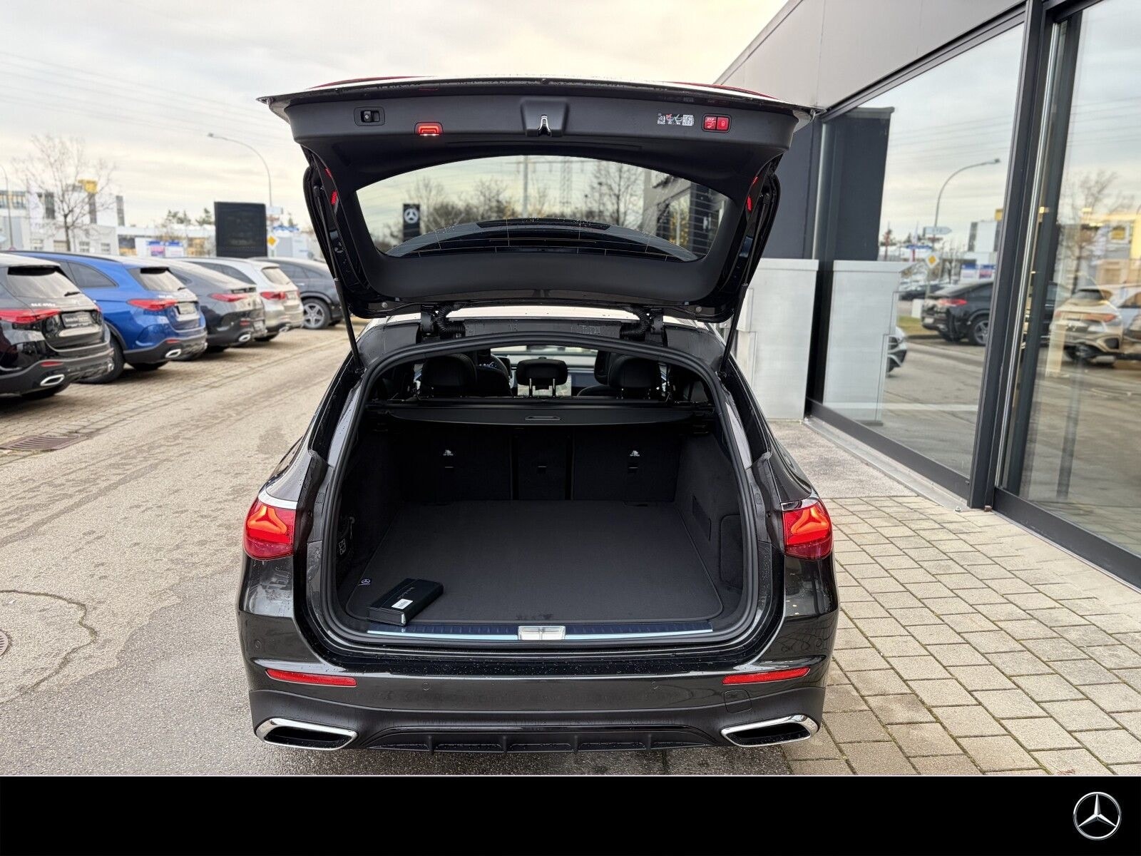 Mercedes-Benz E 450 d 4M T AMG HuD Burm4D Superscreen NP 117 foto 13