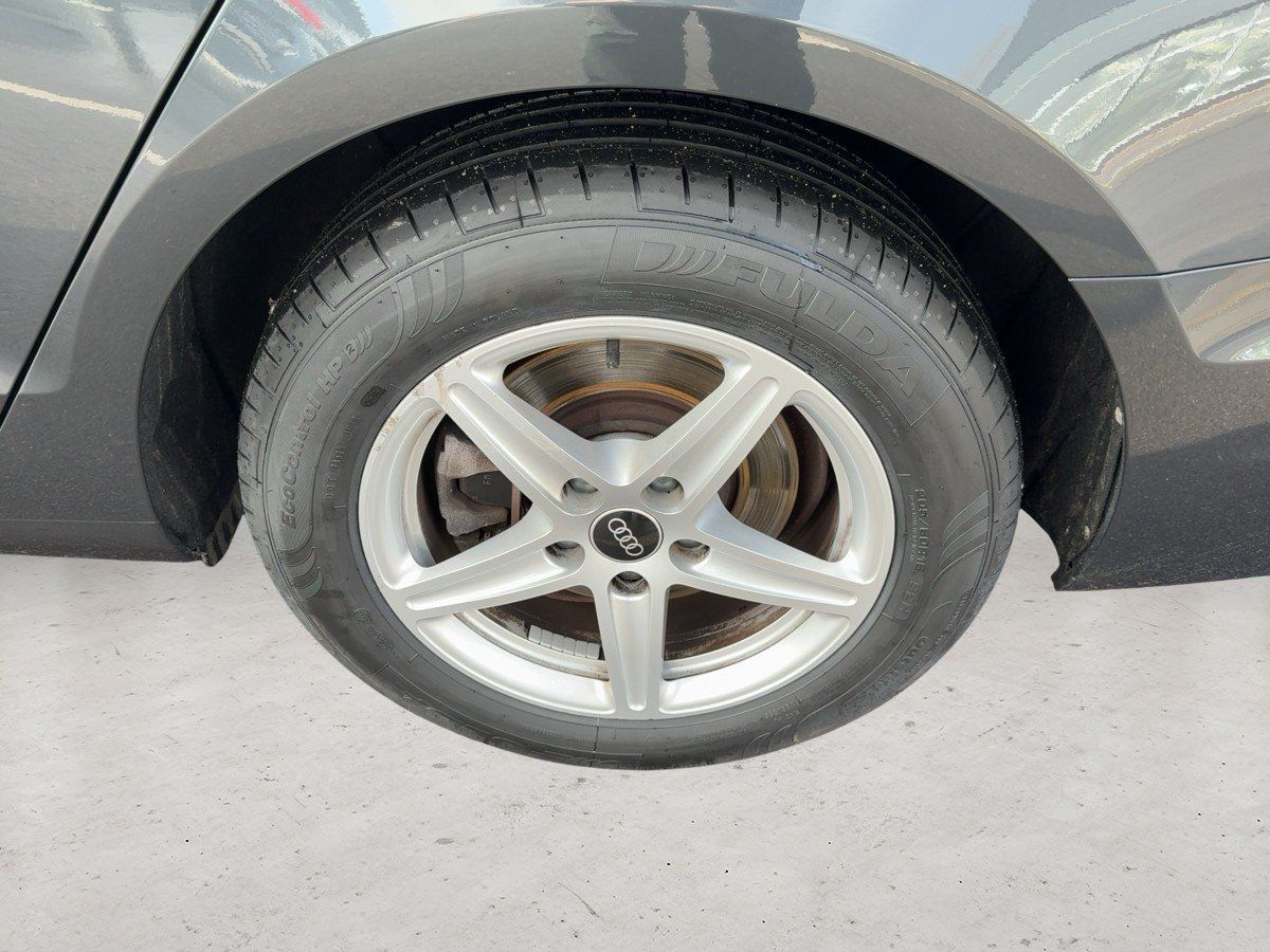 Audi A4 Avant 35 TFSI APP+DAB+VIRT+LED+NAVI+PDC foto 11