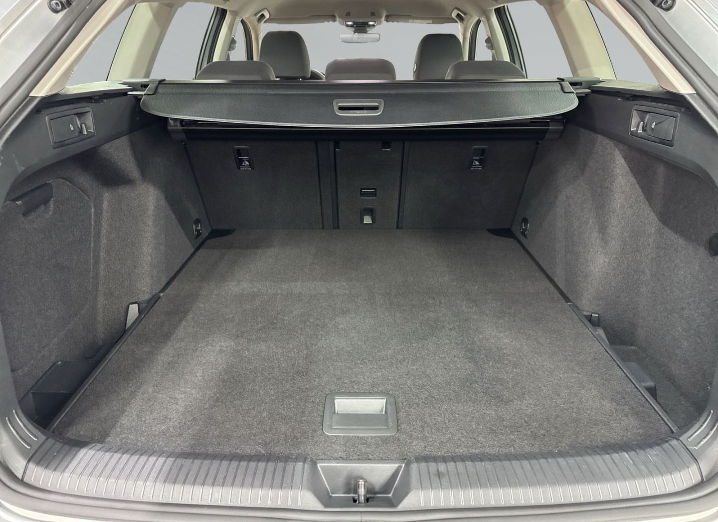 Volkswagen Golf Variant 2.0 TDI Life DSG ACC+LED+Navi+Sitzh foto 8