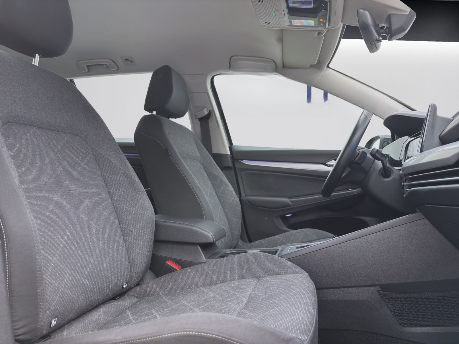 Volkswagen Golf Variant 1.5 eTSI DSG LIFE AHK NAVI PDC SITZ foto 16