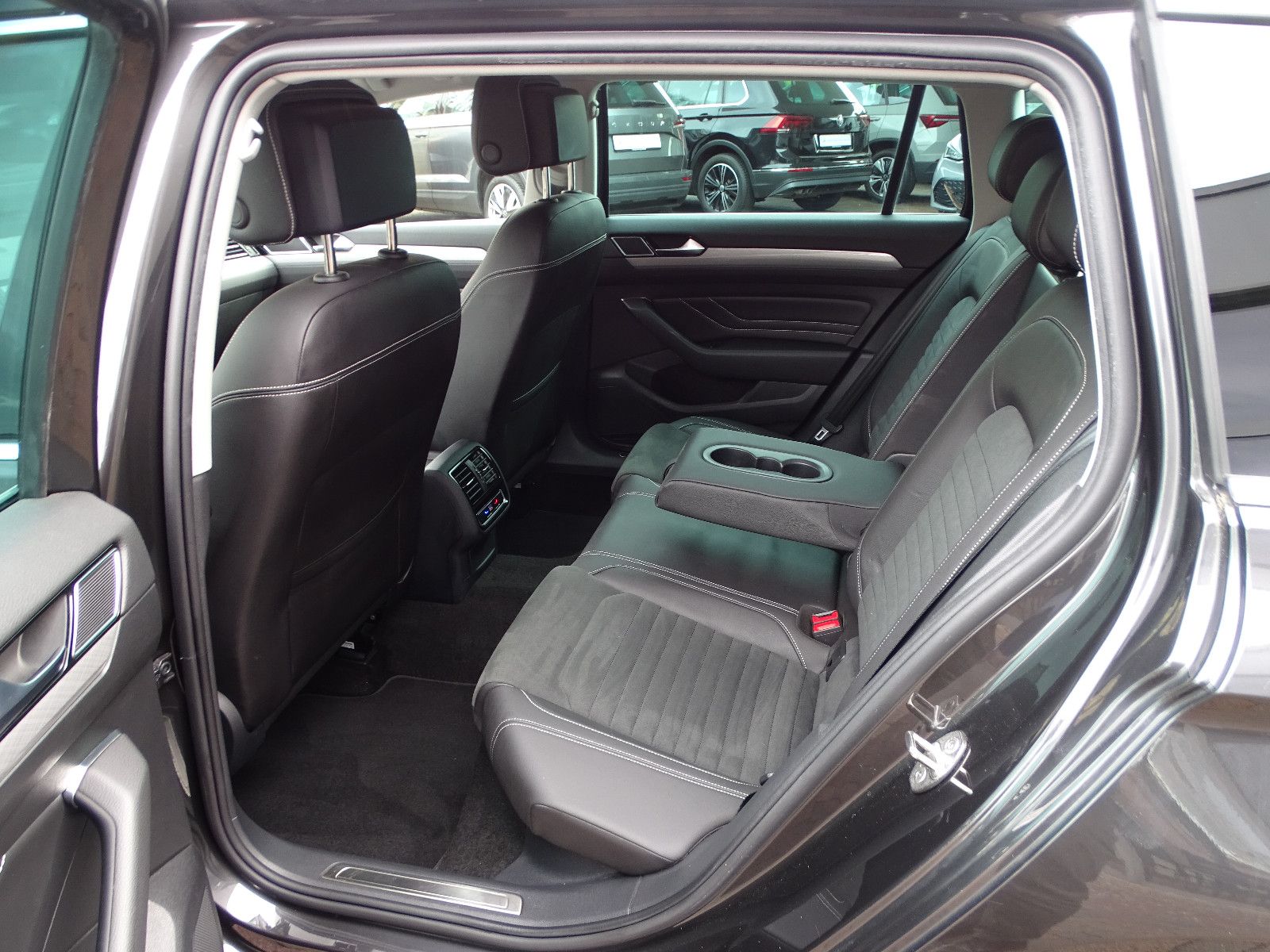 Volkswagen Passat Variant GTE "AHK/RFK/Navi/LED/ACC/SHZ" foto 9