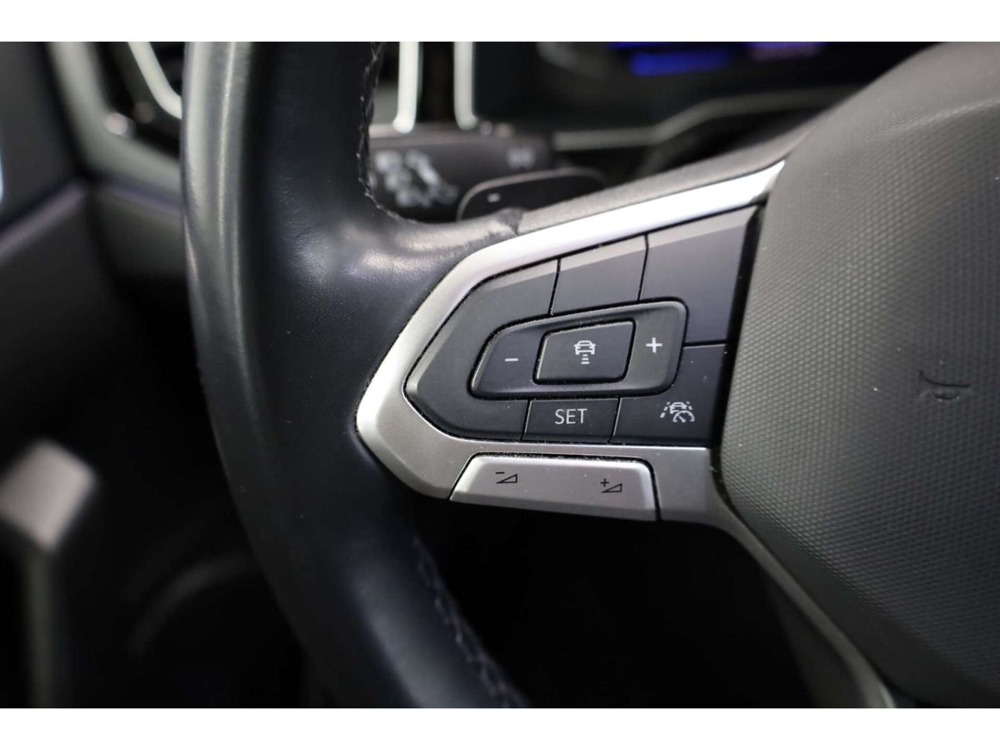 Volkswagen Taigo 1.0 TSI R-Line DSG NAV/DAB+/Matrix/AHK foto 10