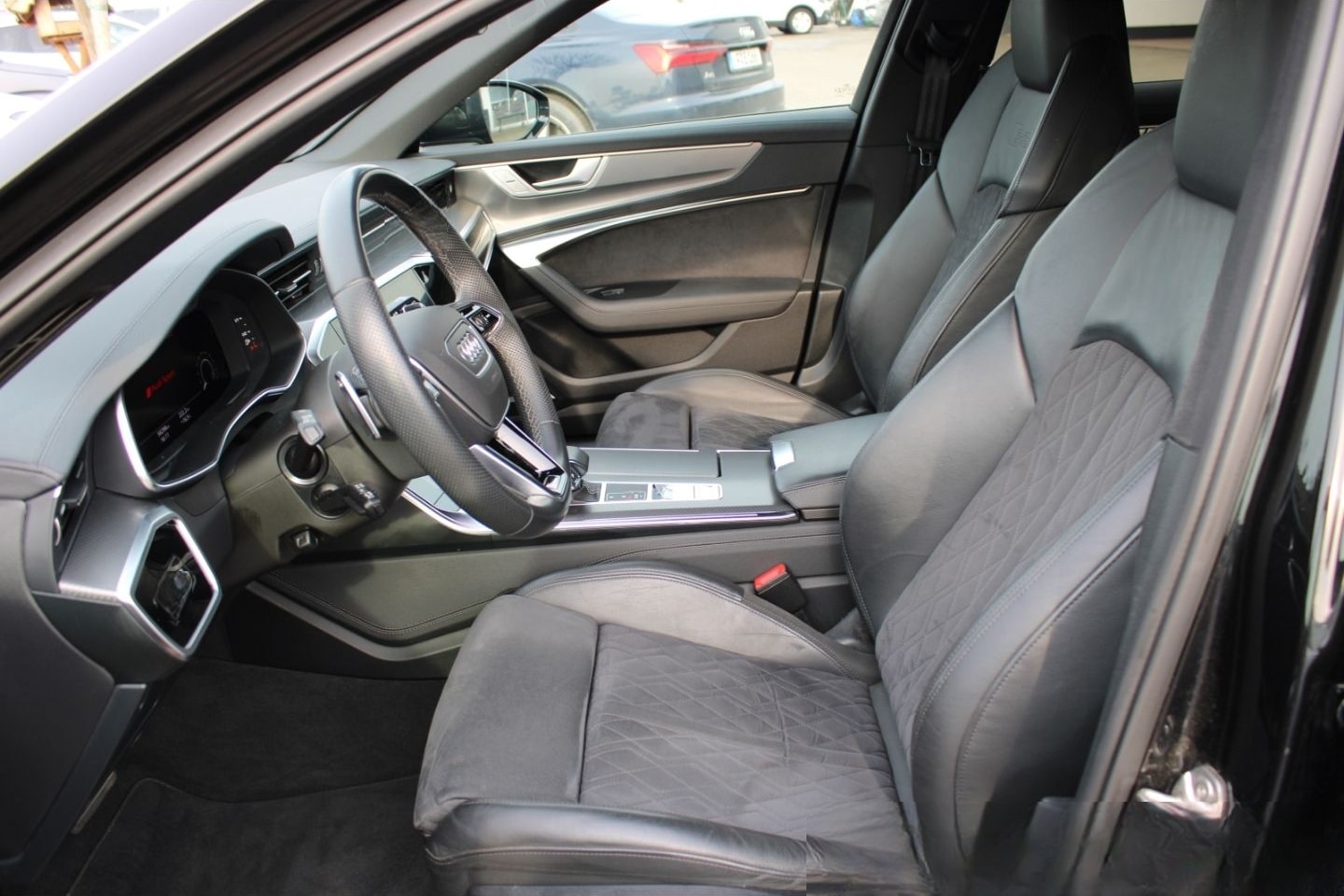 Audi RS6 4.0 TFSI quattro Laser Pano Air Suspension B foto 10