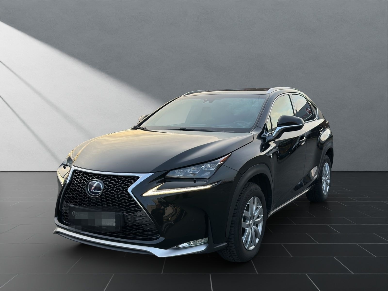 Lexus NX 300 h*FSPORT*4x4*1HD*SCHIEBD*HUD 15J-GARANTIE foto 1