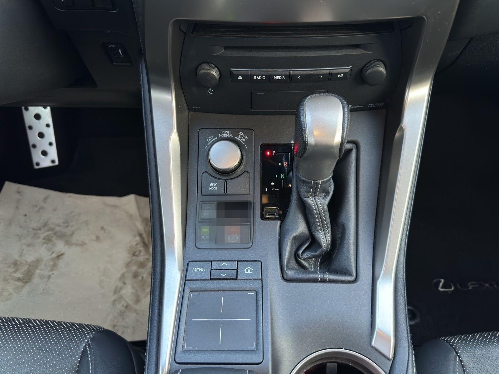 Lexus NX 300 h*FSPORT*4x4*1HD*SCHIEBD*HUD 15J-GARANTIE foto 14