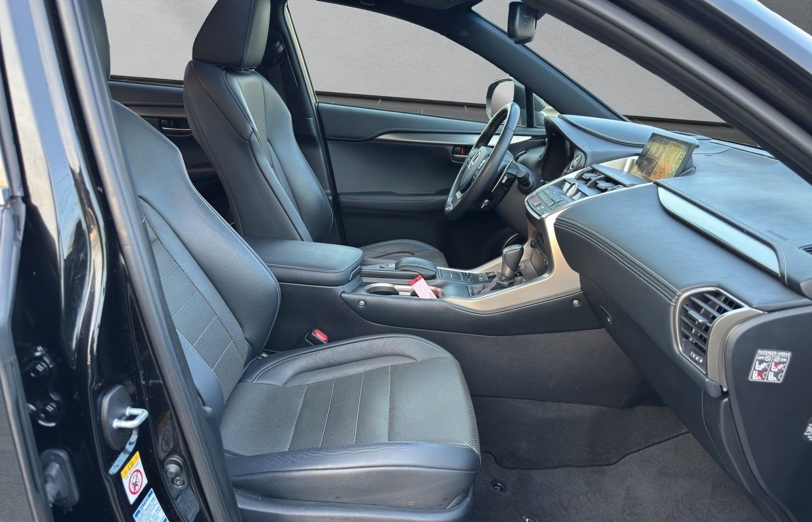 Lexus NX 300 h*FSPORT*4x4*1HD*SCHIEBD*HUD 15J-GARANTIE foto 18