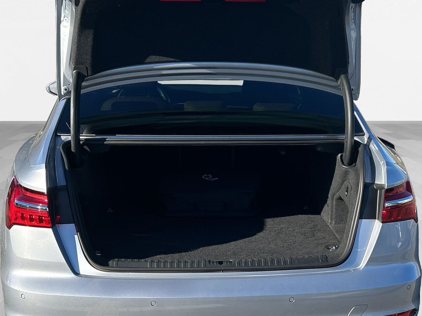 Audi A6 Limousine 50 TFSI e quattro S tronic design A foto 11