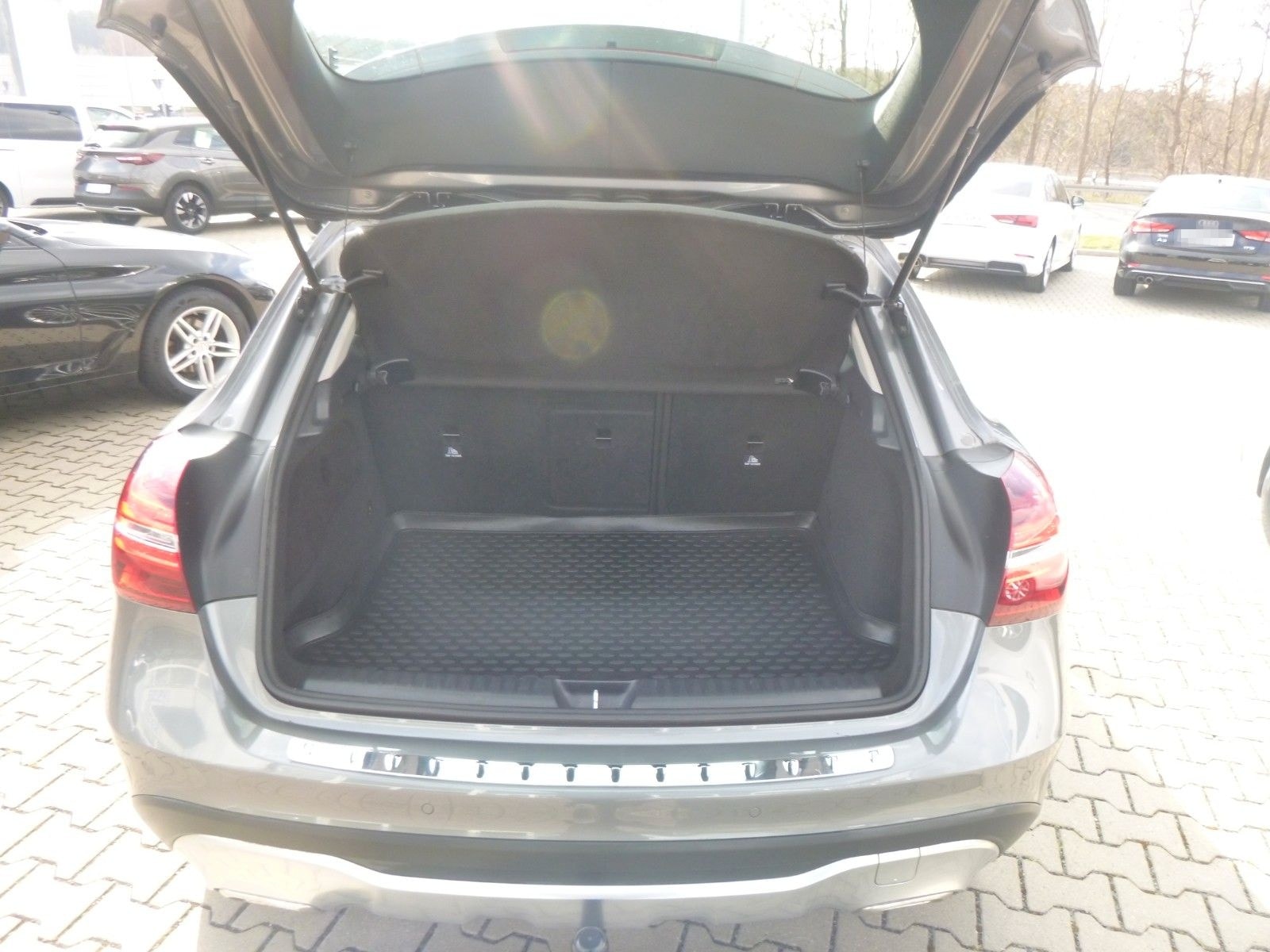 Mercedes-Benz GLA 200  >AUT/AHK/NAV/KAM/LED-Licht/LEDER< foto 8