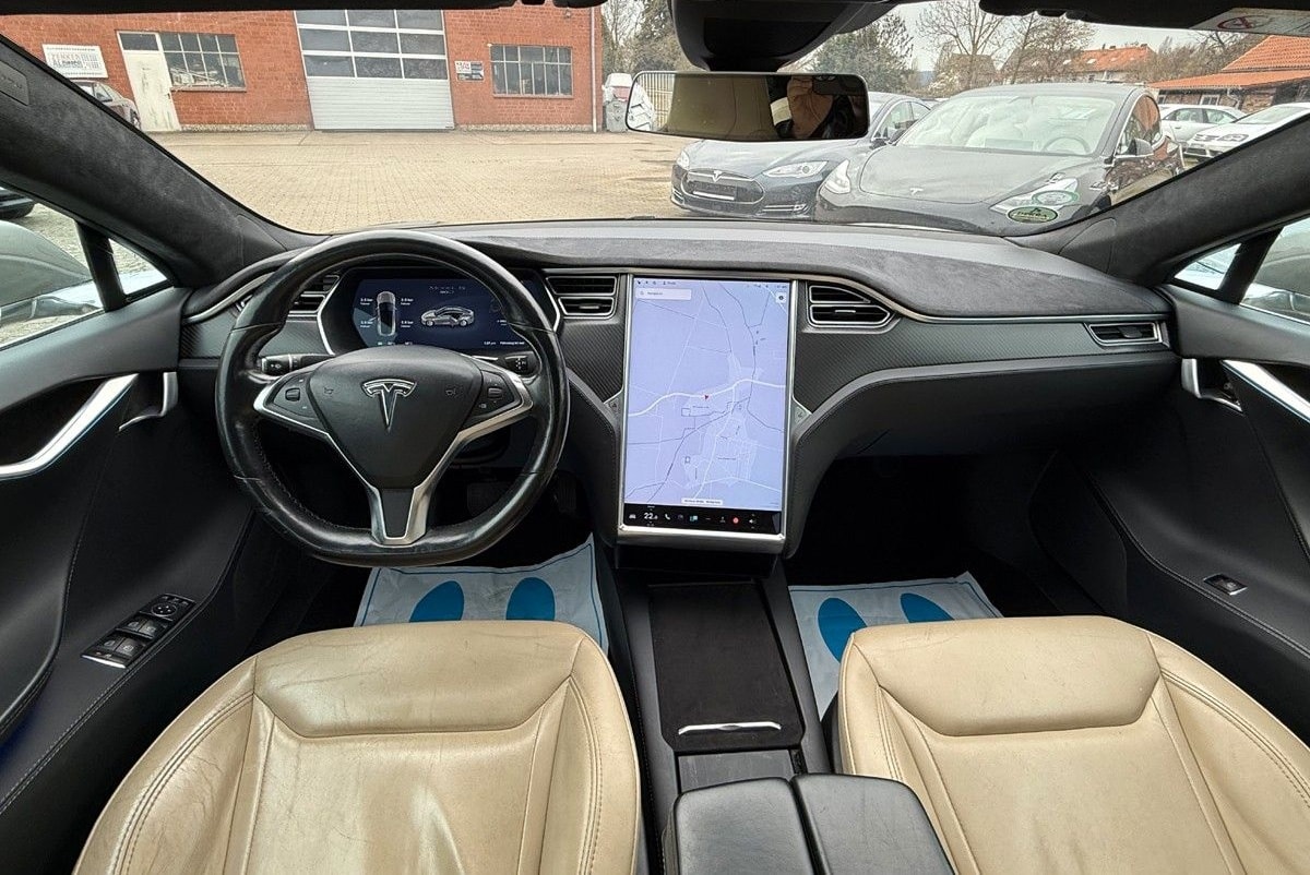 Tesla Model S 90D Facelift 1.Hand MCU2 CCS Panorama foto 14