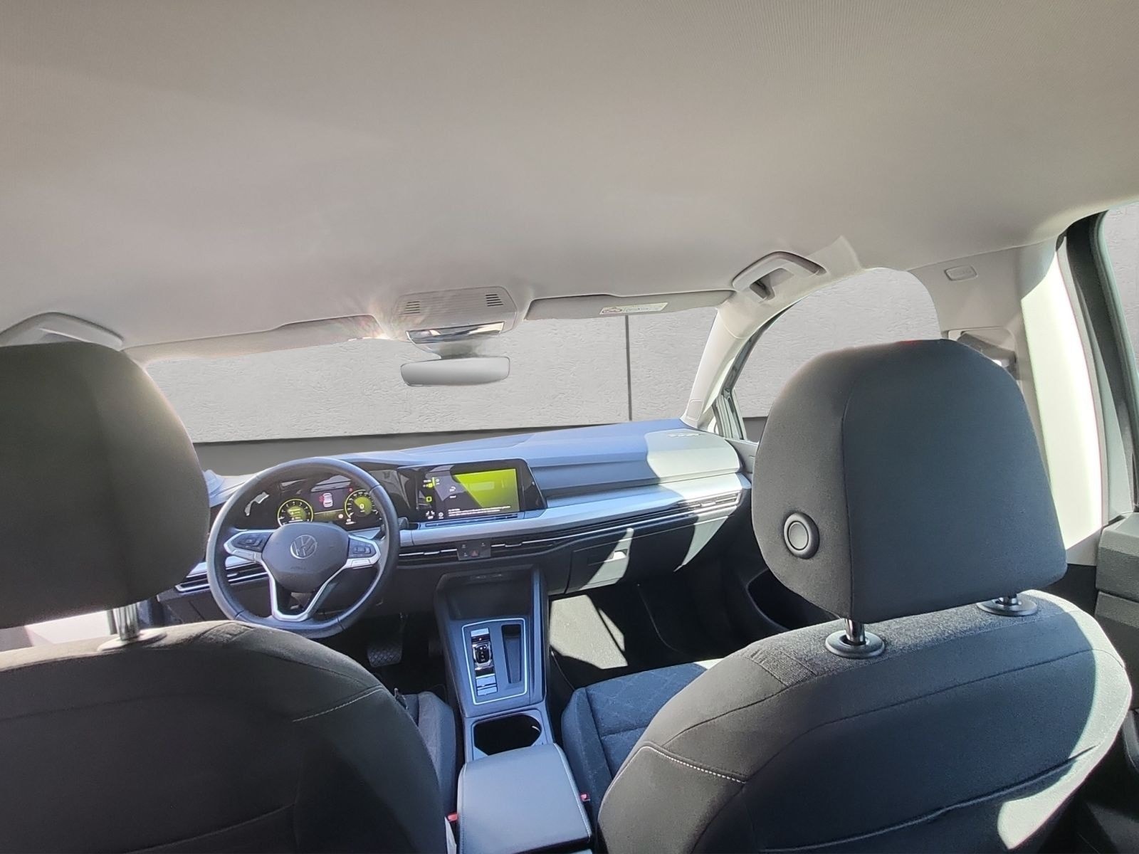 Volkswagen Golf 1.0 eTSI OPF DSG Life ACC SHZ GRA foto 18