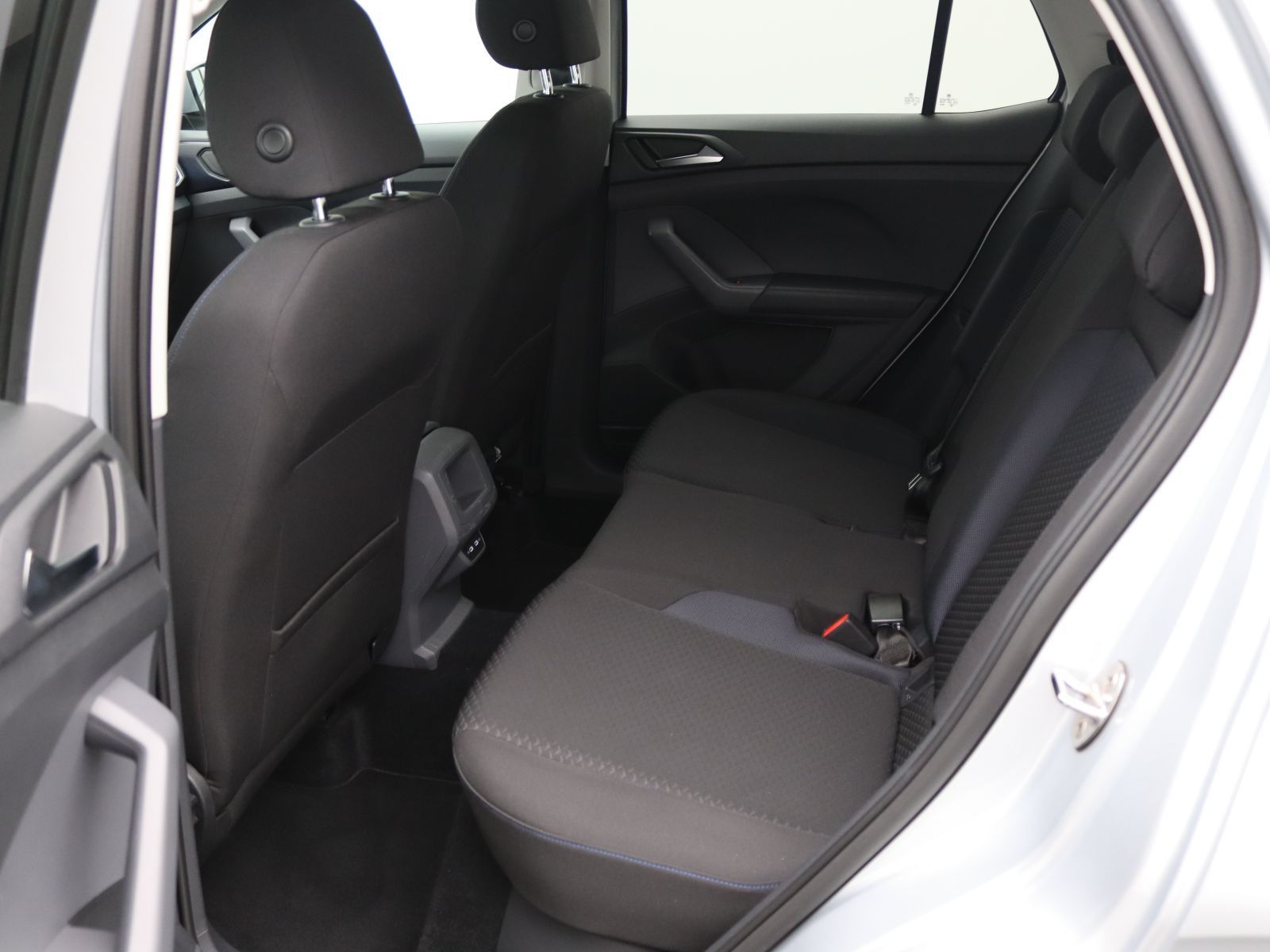 Volkswagen T-Cross United 1.5 TSI DSG / Navi, App, RFK, LED foto 11