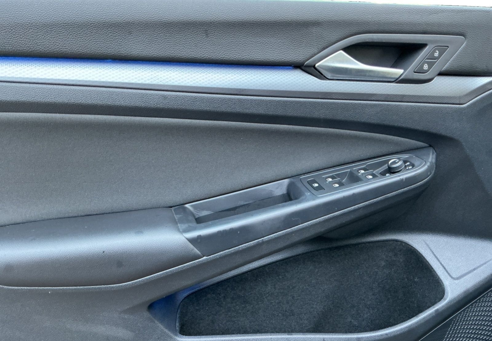 Volkswagen Golf VIII 1.5 TSI ACTIVE LEDplus+NAVI+STDHZG+HuD foto 15