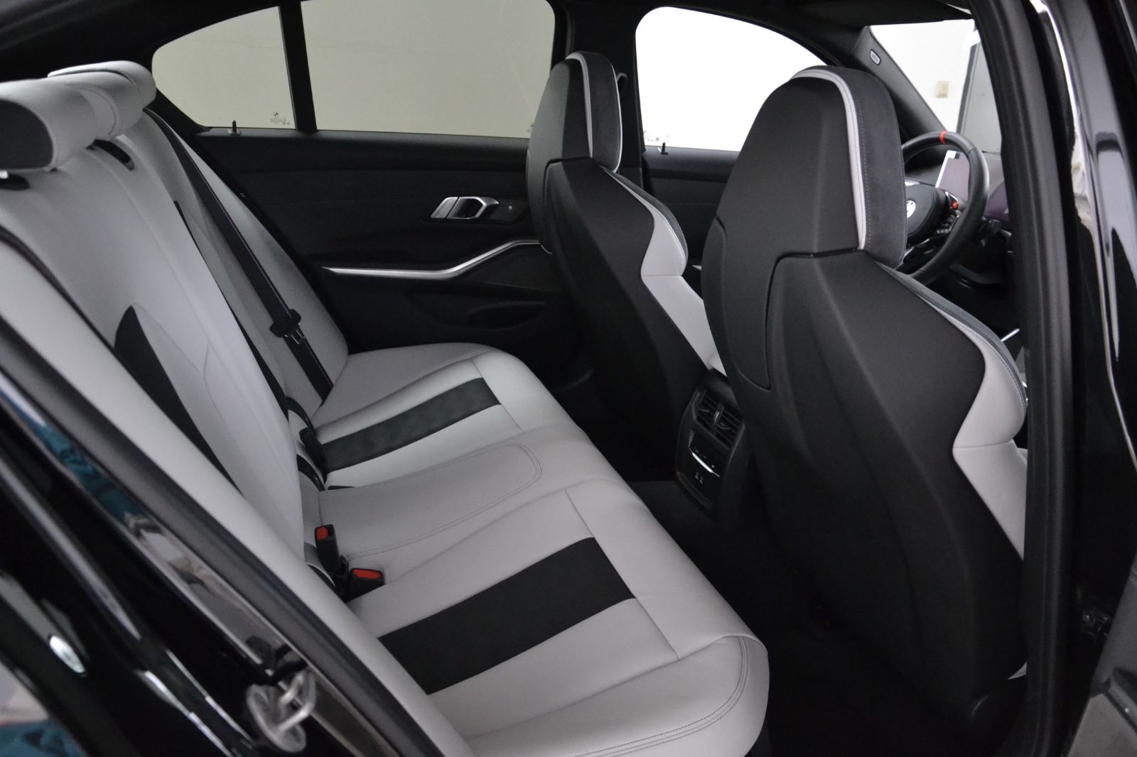 BMW M3 Lim xDrive Comp M DRIVE 360 DR.ASS.PR HK foto 25