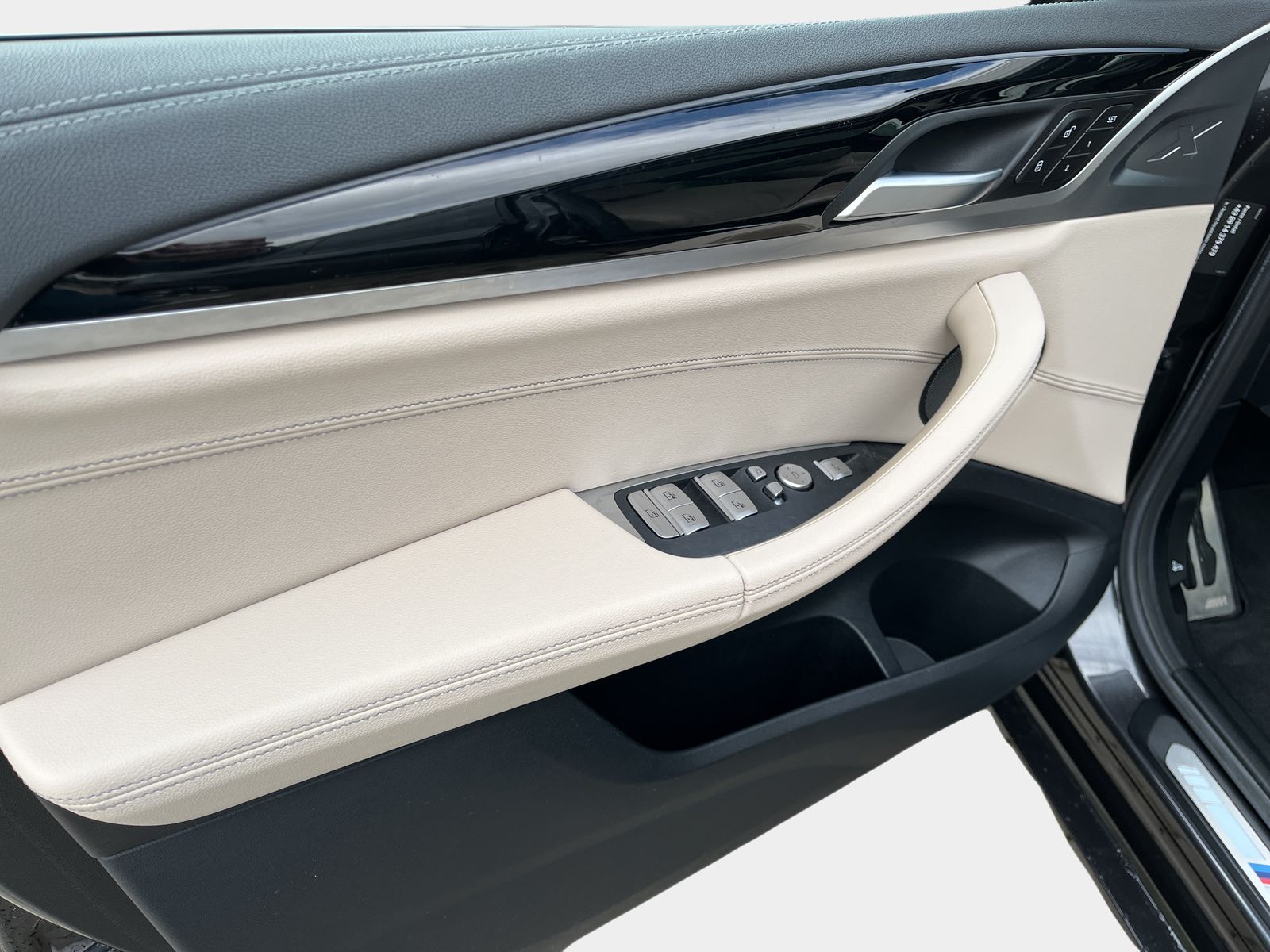 BMW iX3 M SPORT Gestiksteuerung Head-Up HK HiFi DAB foto 17