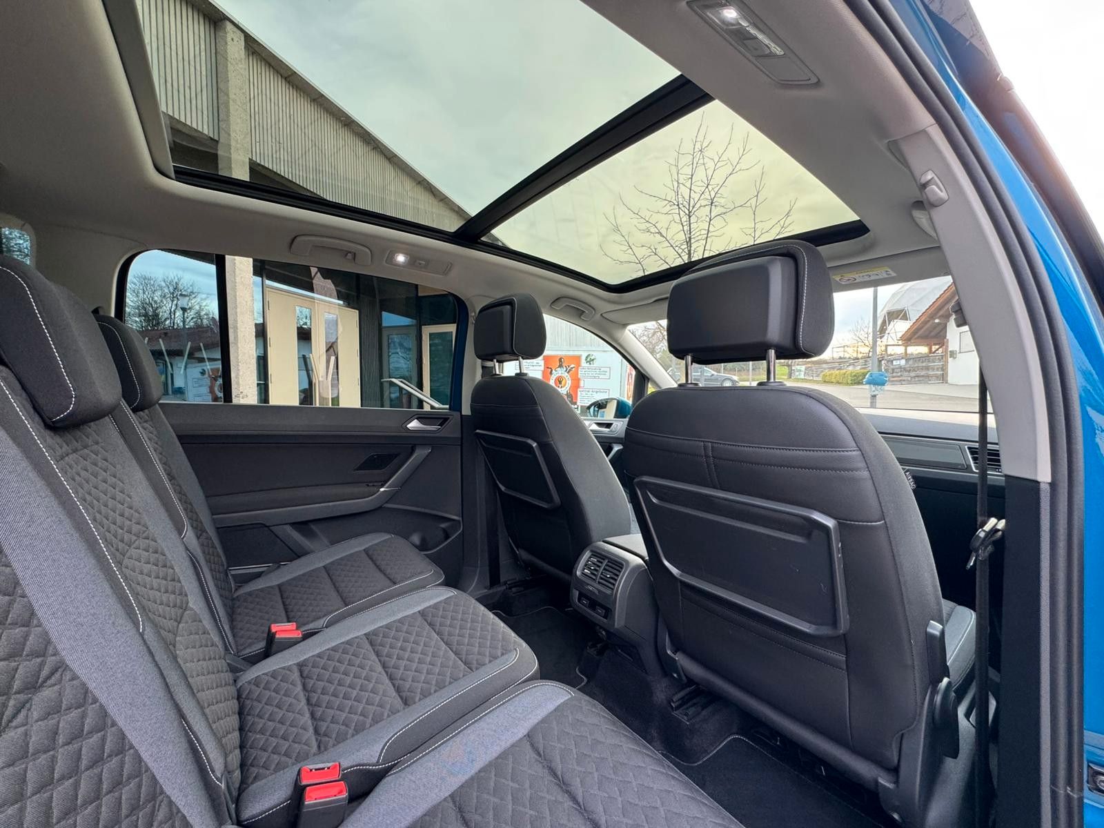 Volkswagen Touran Join1.5 TSI LED/AUT/NAV/SHZ/ACC/AHK/PANO/ foto 18