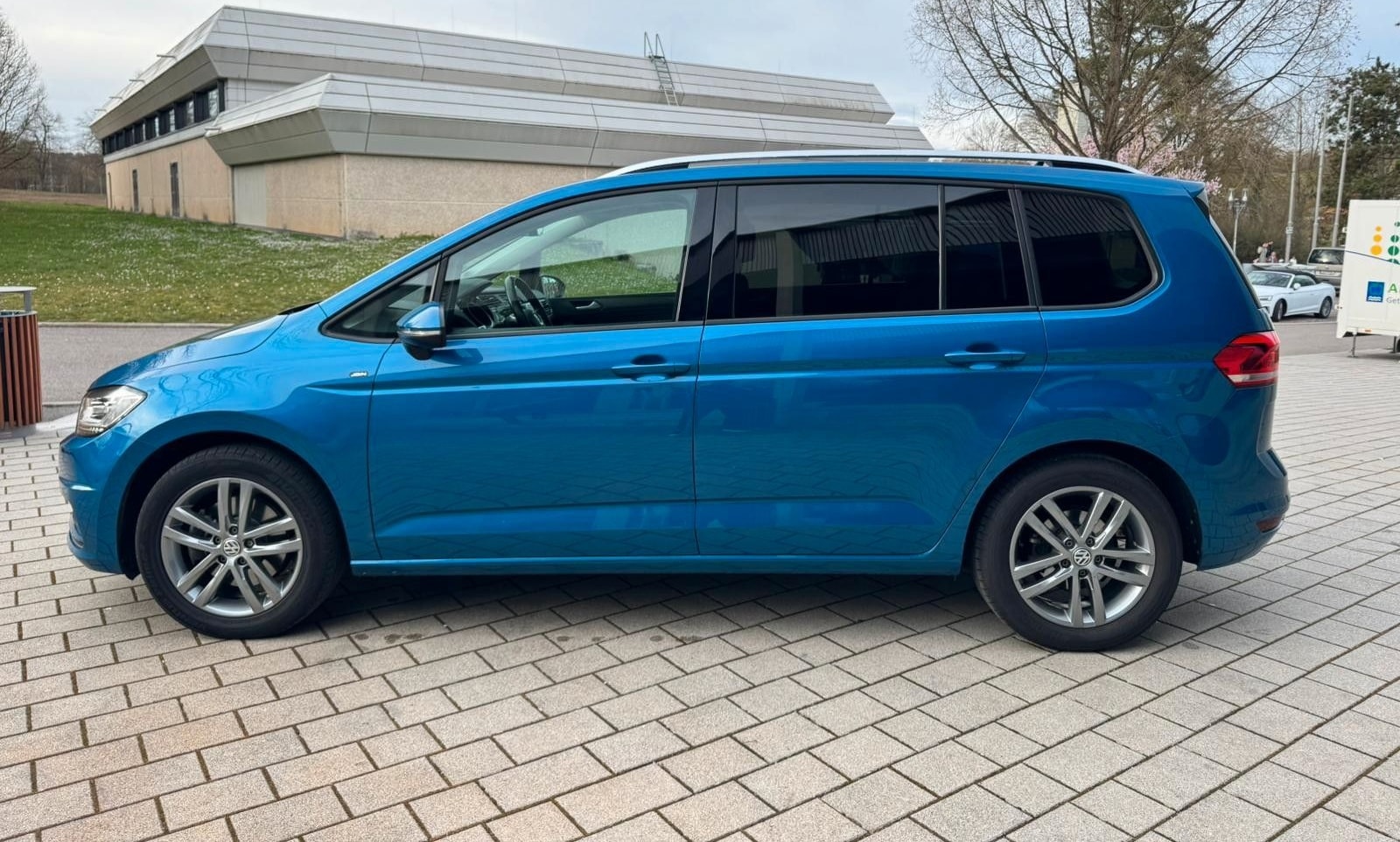 Volkswagen Touran Join1.5 TSI LED/AUT/NAV/SHZ/ACC/AHK/PANO/ foto 4