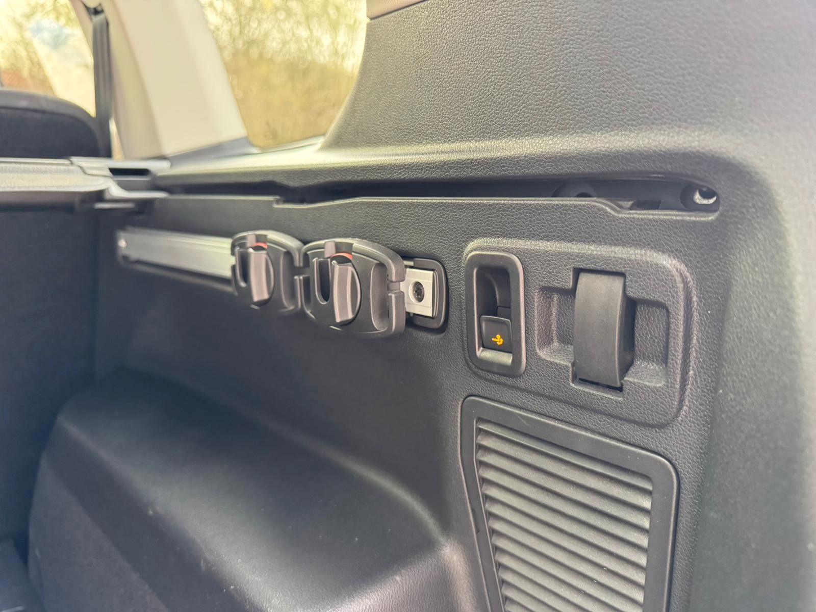 Volkswagen Touran Join1.5 TSI LED/AUT/NAV/SHZ/ACC/AHK/PANO/ foto 7