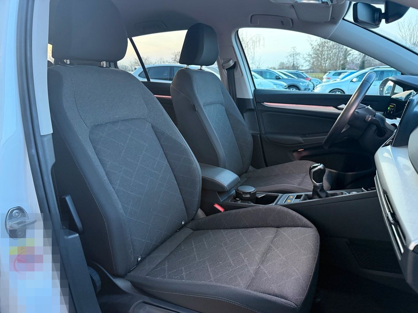 Volkswagen Golf 1.5 TSI Life APP-CONNECT+AHK+ACTIVE-INFO+LE foto 12