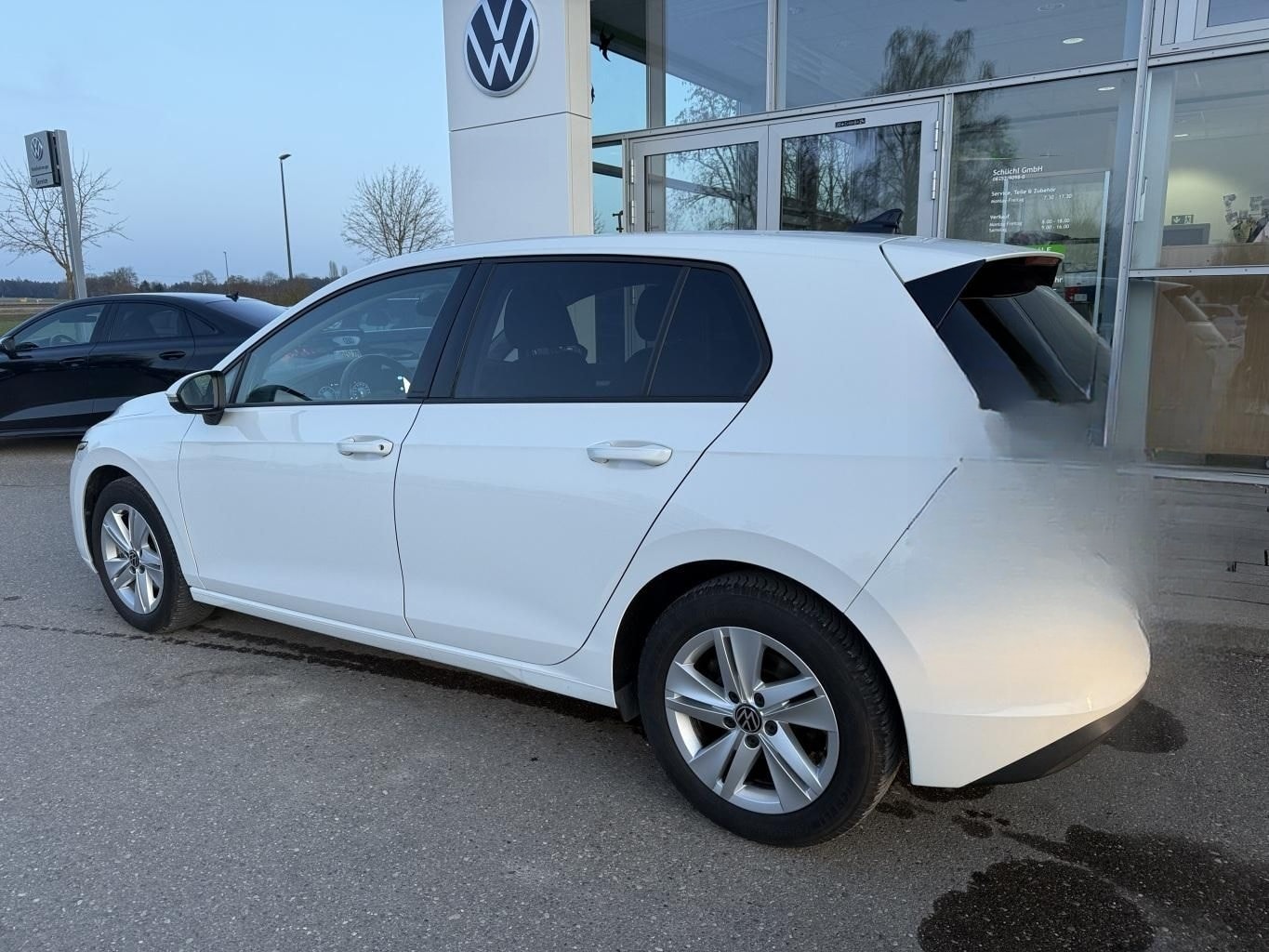 Volkswagen Golf 1.5 TSI Life APP-CONNECT+AHK+ACTIVE-INFO+LE foto 3