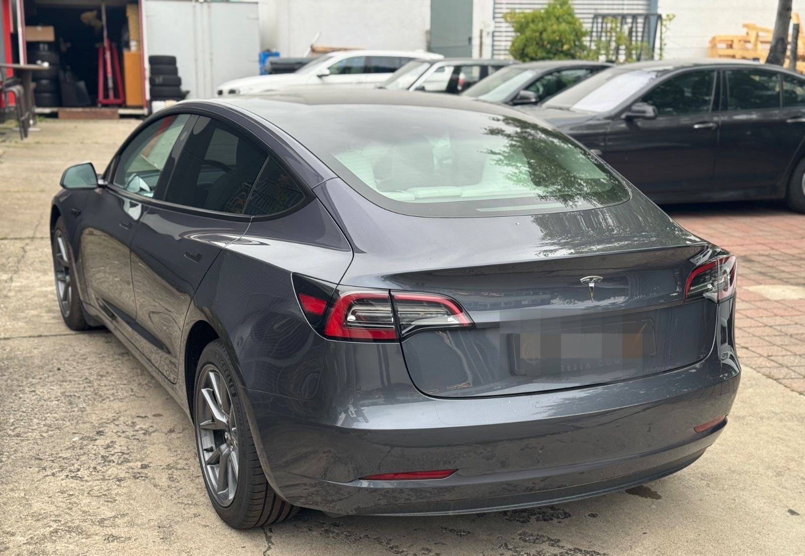 Tesla Model 3 Basis RWD*LEDER*KAMERA*1.HAND*SHZ*LED* foto 6