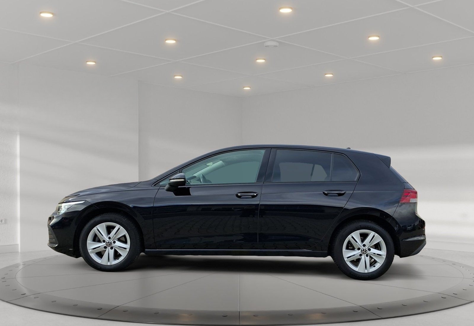 Volkswagen Golf VIII 1.5 TSI Life Akustikglas DynLicht LED foto 2