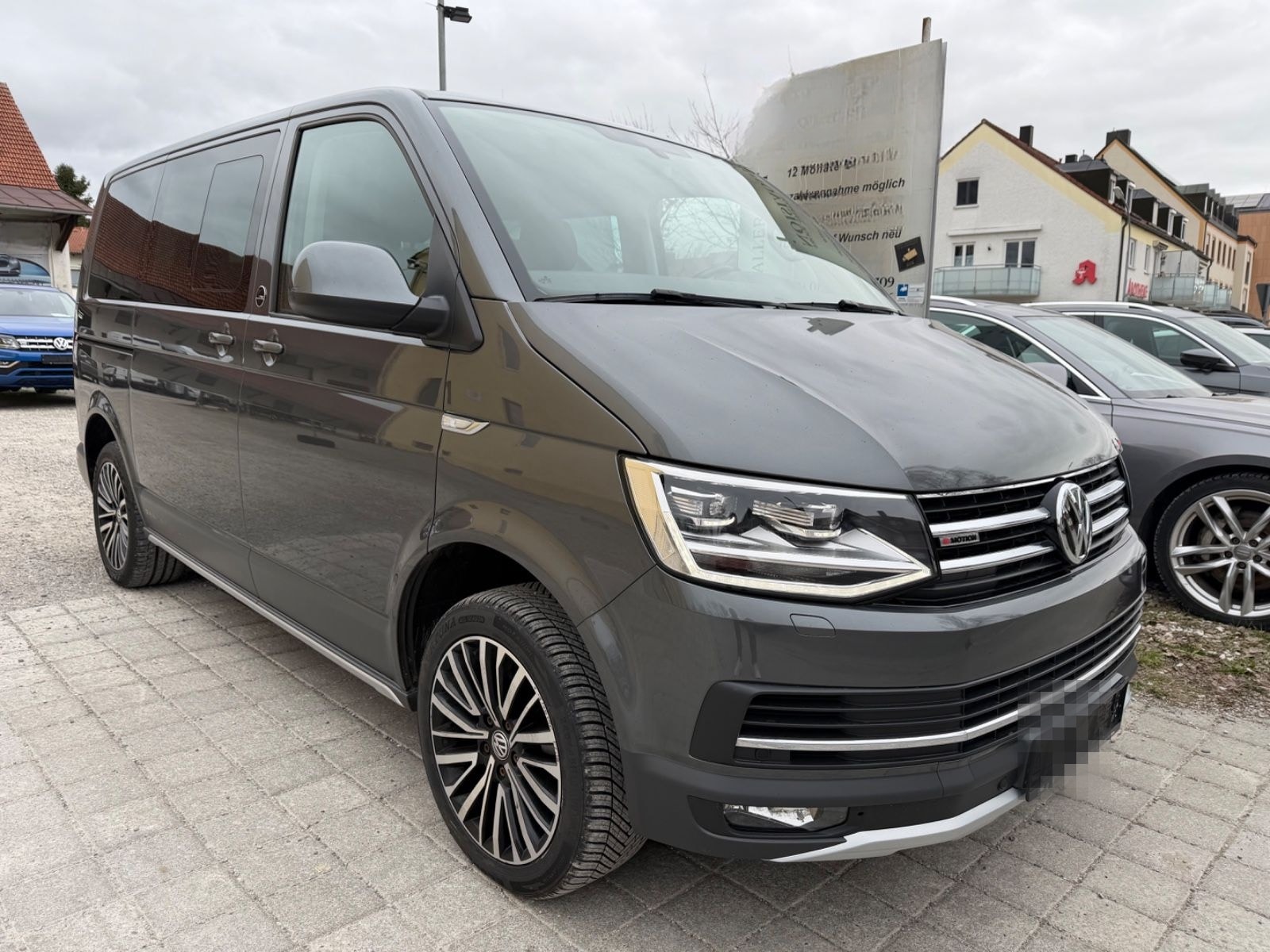 Volkswagen T6 Multivan Pan Americana 4 Motion DSG 7 Sitze foto 3