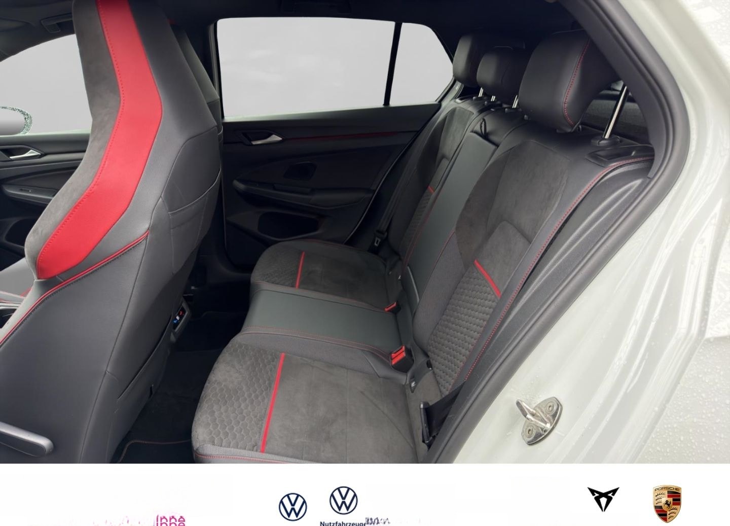 Volkswagen Golf GTI VIII Clubsport 2.0 TSI DSG Akrapovic Pa foto 13