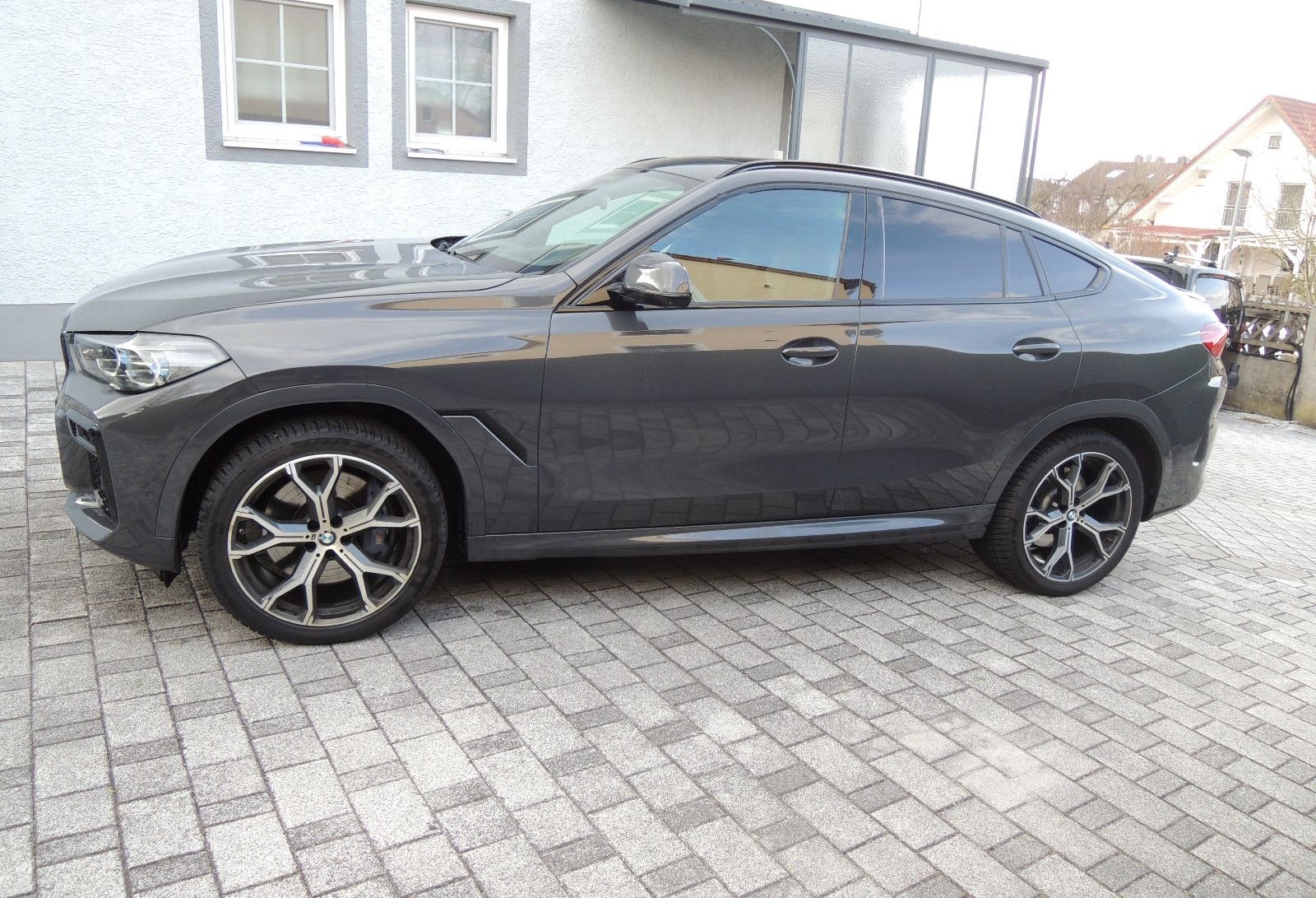 BMW X6 xDrive 40 d M Sport Panoramadach AHK schwenkb foto 2