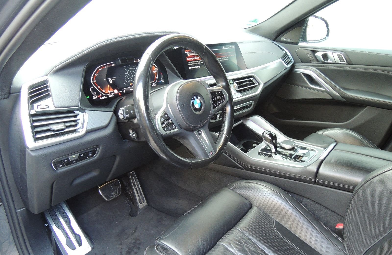 BMW X6 xDrive 40 d M Sport Panoramadach AHK schwenkb foto 11