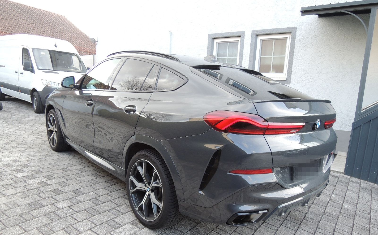 BMW X6 xDrive 40 d M Sport Panoramadach AHK schwenkb foto 3