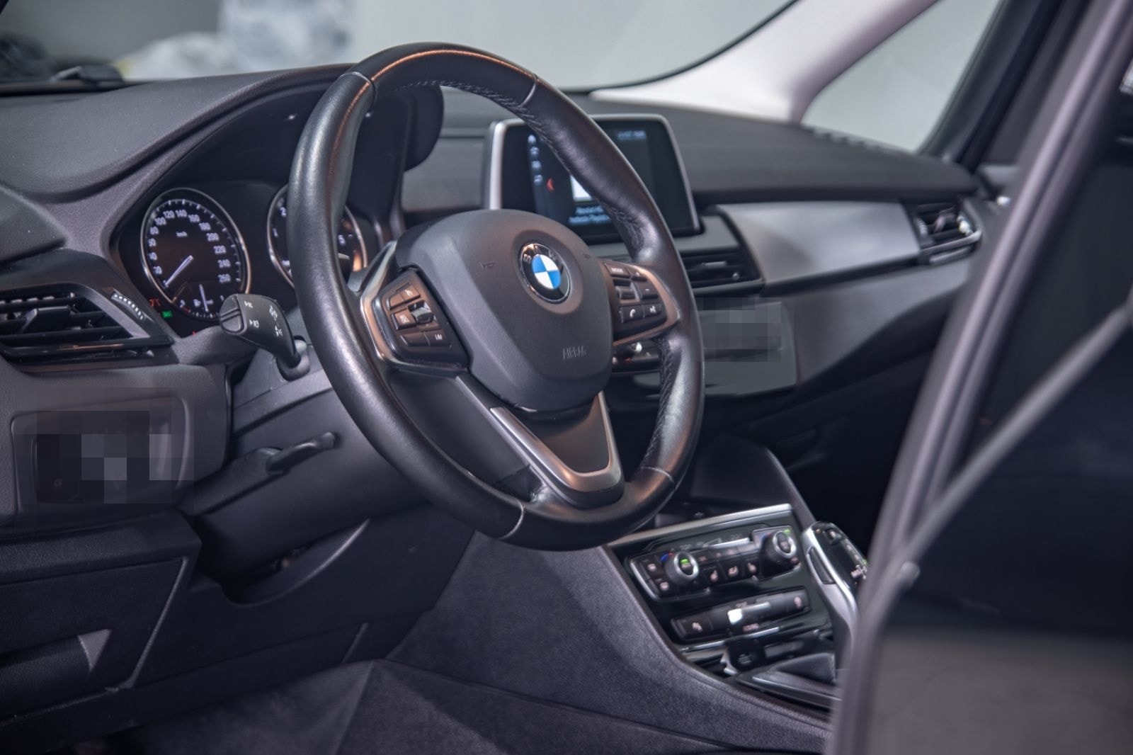 BMW 218d Gran Tourer xDrive AHK/Kamera/HiFi/DrivAsst foto 10