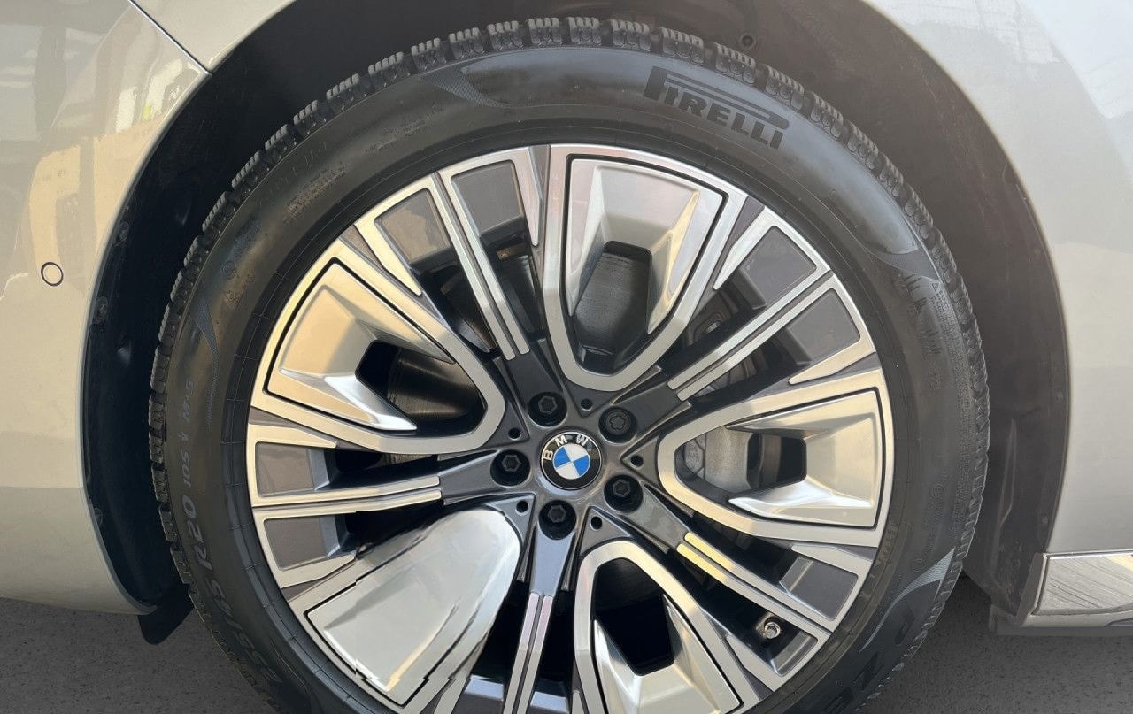 BMW i7 xDrive 60 HUD 360° A-Bahn Massage Executive foto 22