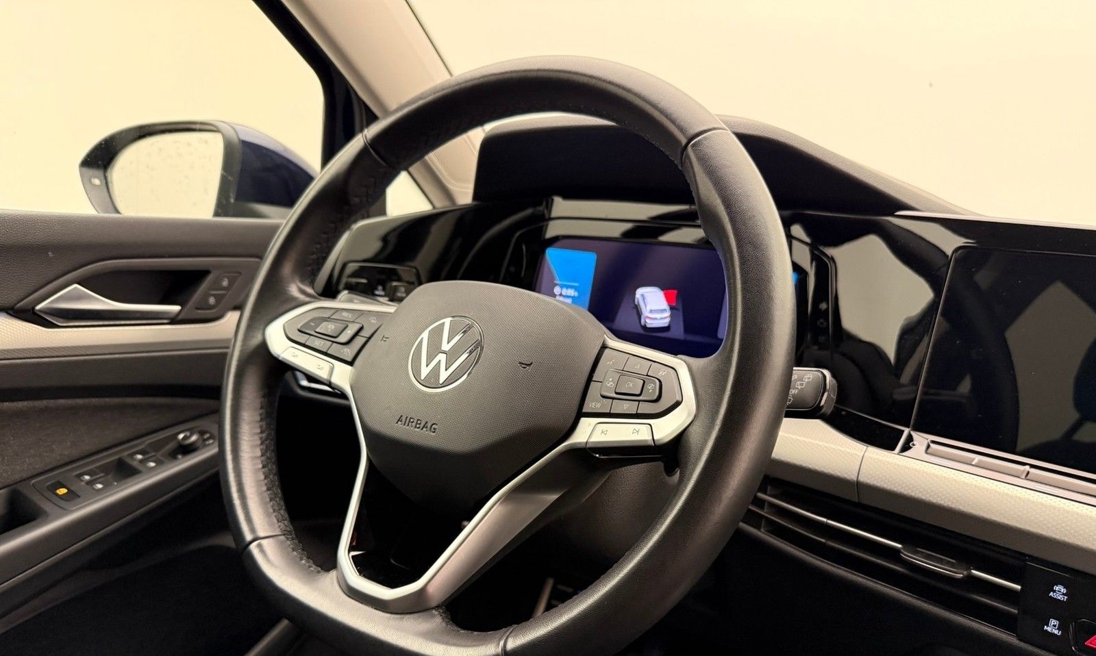 Volkswagen Golf 8 2.0 TDI Life IQ.Drive NaviKamera AHK foto 5