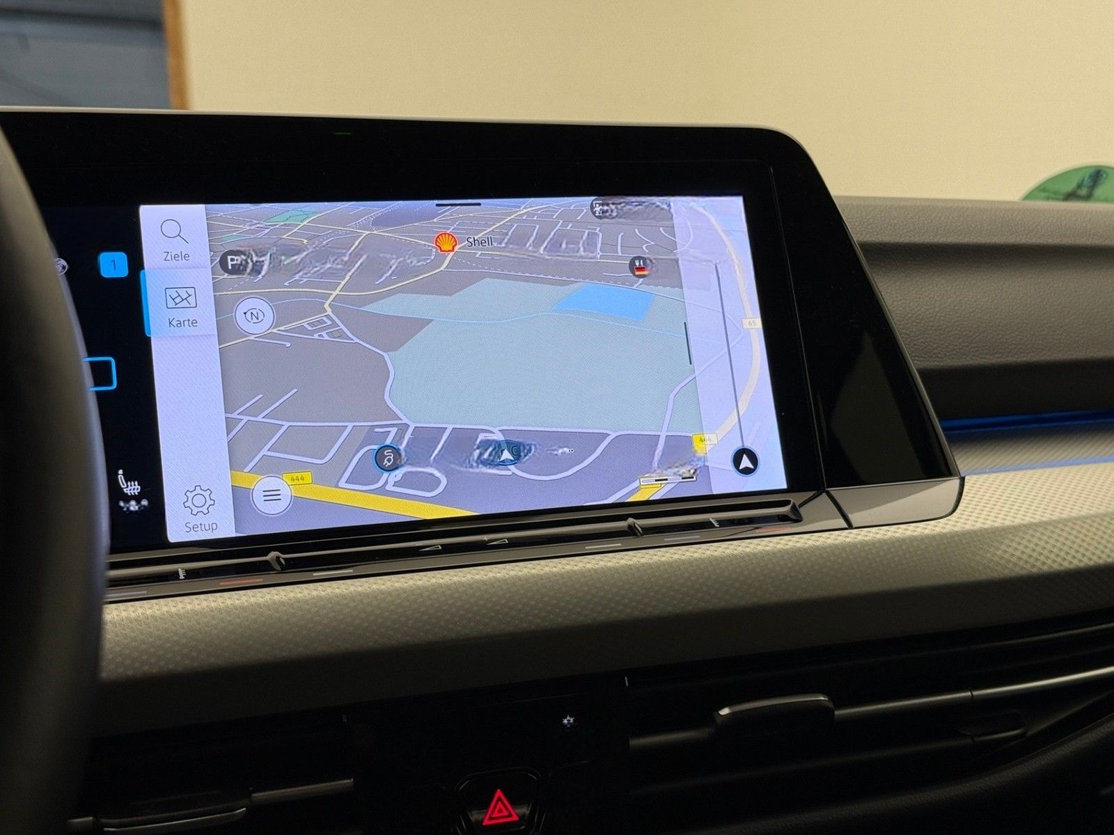 Volkswagen Golf 8 2.0 TDI Life IQ.Drive NaviKamera AHK foto 7