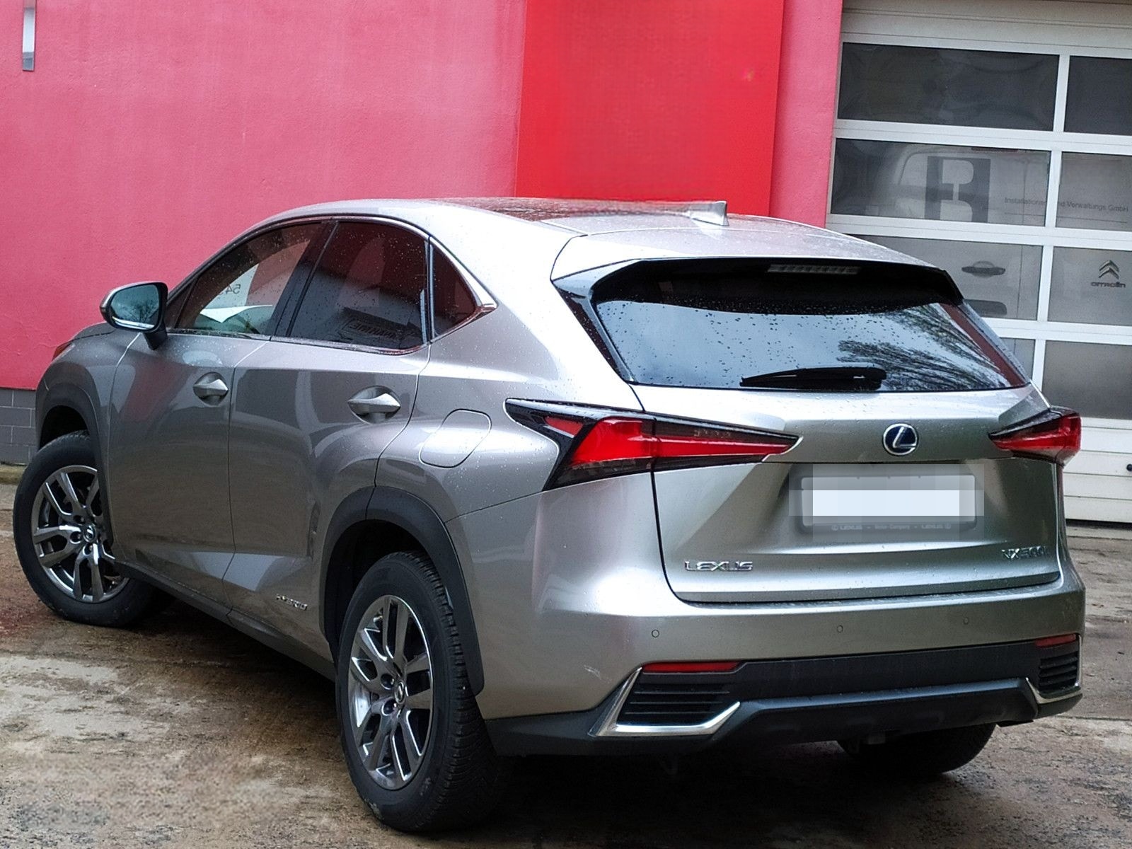 Lexus NX 300 h OFFROAD HYBRID E-FOUR *AHK*Leder* foto 5