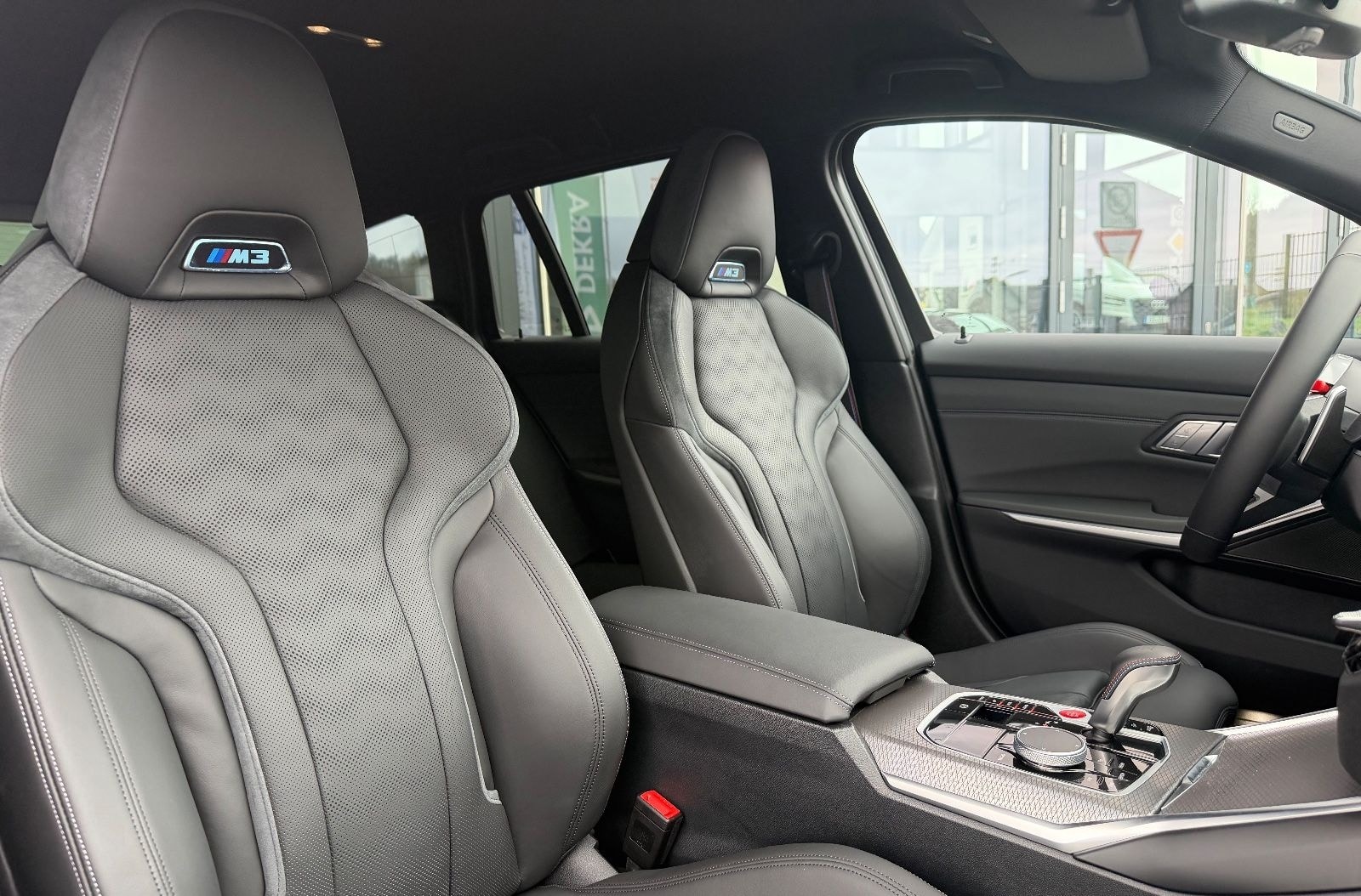 BMW M3 Touring Competition xDrive Performance Carbon foto 20