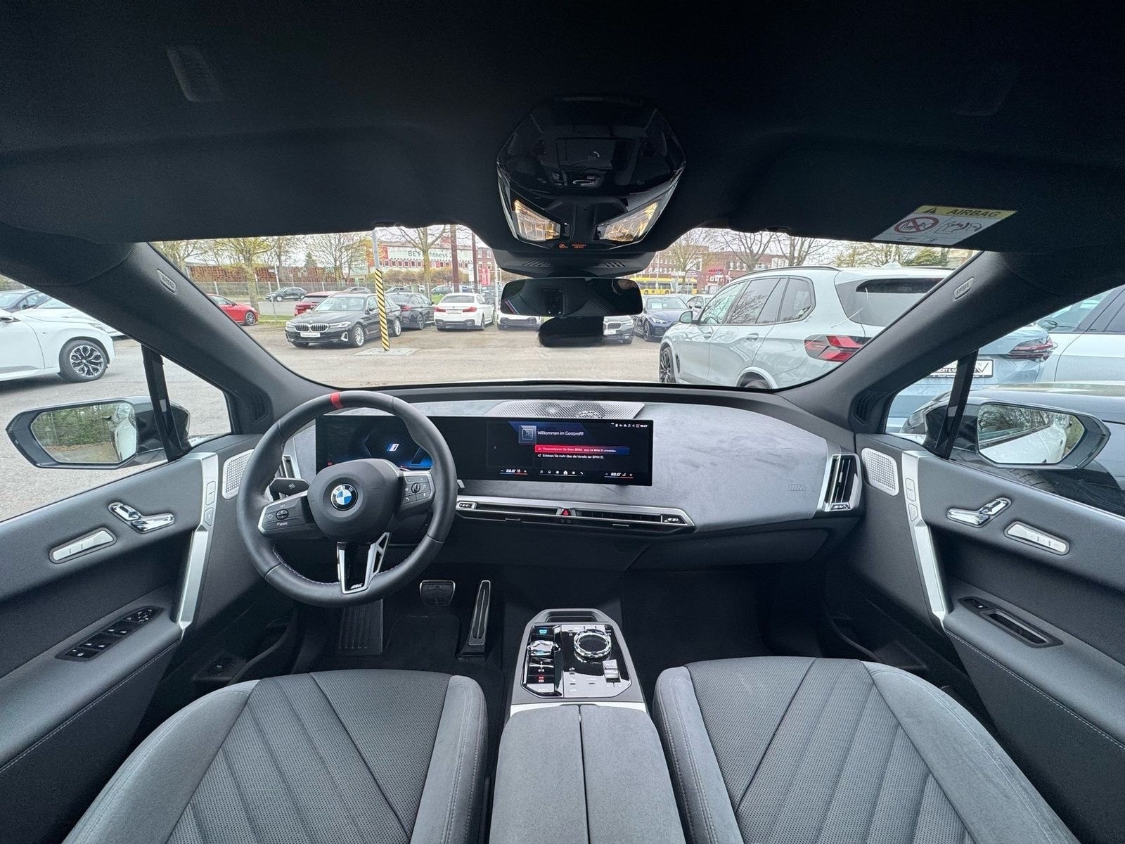 BMW iX M70 xDrive M Sport Pro B&W Pano AHK Autobahna foto 2