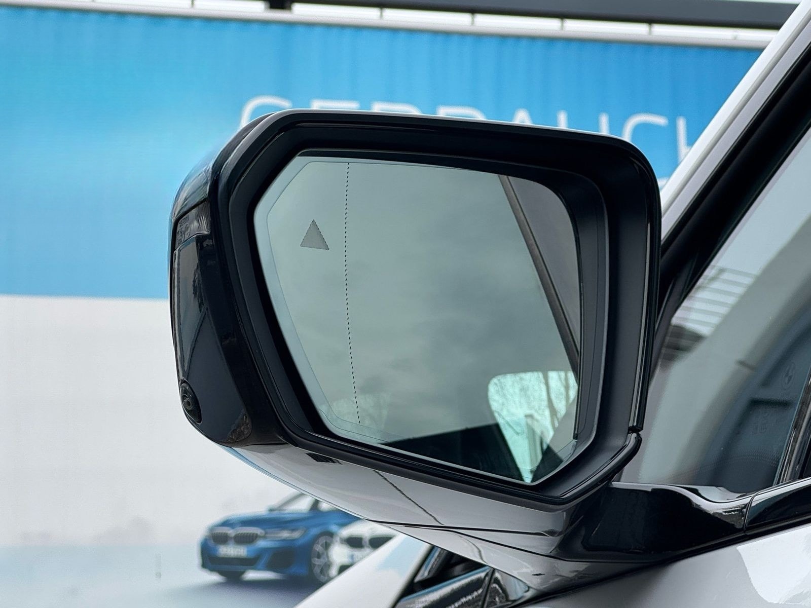 BMW iX M70 xDrive M Sport Pro B&W Pano AHK Autobahna foto 16