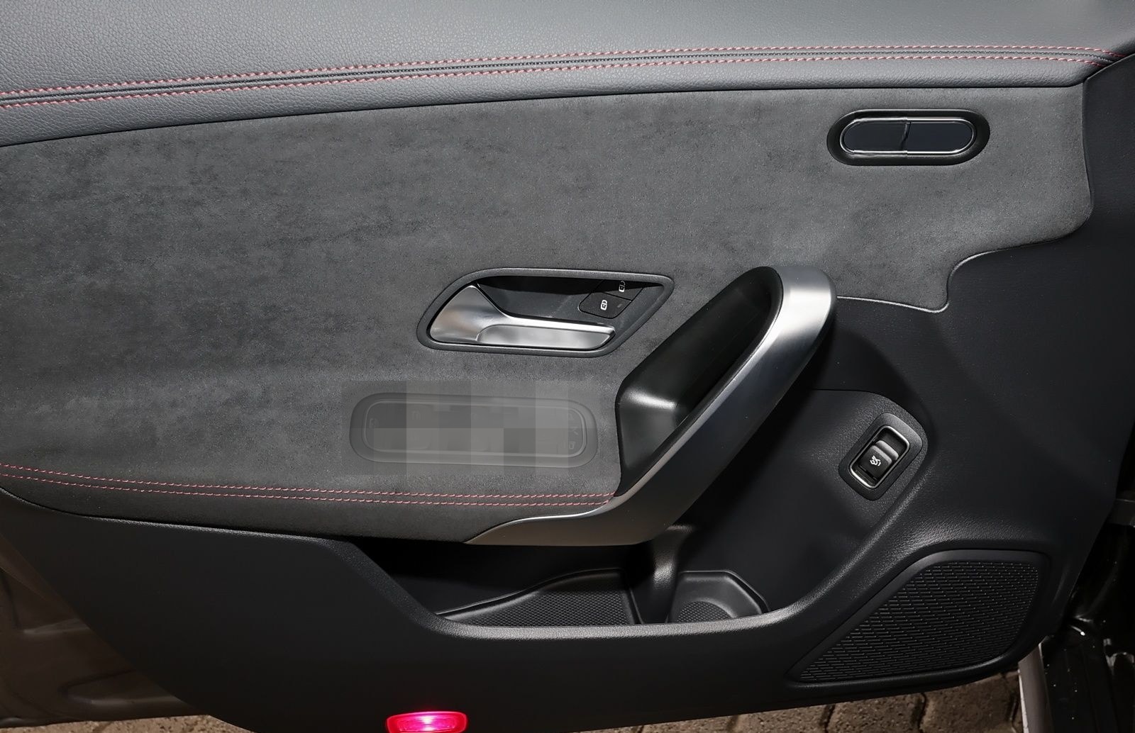 Mercedes-Benz CLA 200 Coupé AMG Edition+DISTRONIC+360°+18"+ foto 11