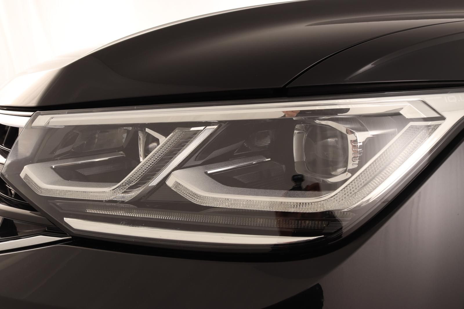 Volkswagen Tiguan Allspace 2.0 TSI  R-Line 4Motion DSG AHK  foto 19