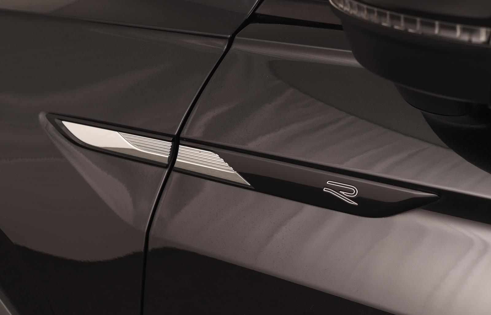 Volkswagen Tiguan Allspace 2.0 TSI  R-Line 4Motion DSG AHK  foto 21