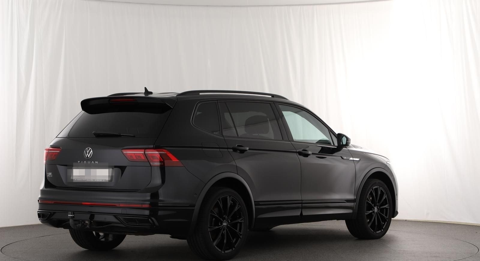 Volkswagen Tiguan Allspace 2.0 TSI  R-Line 4Motion DSG AHK  foto 4